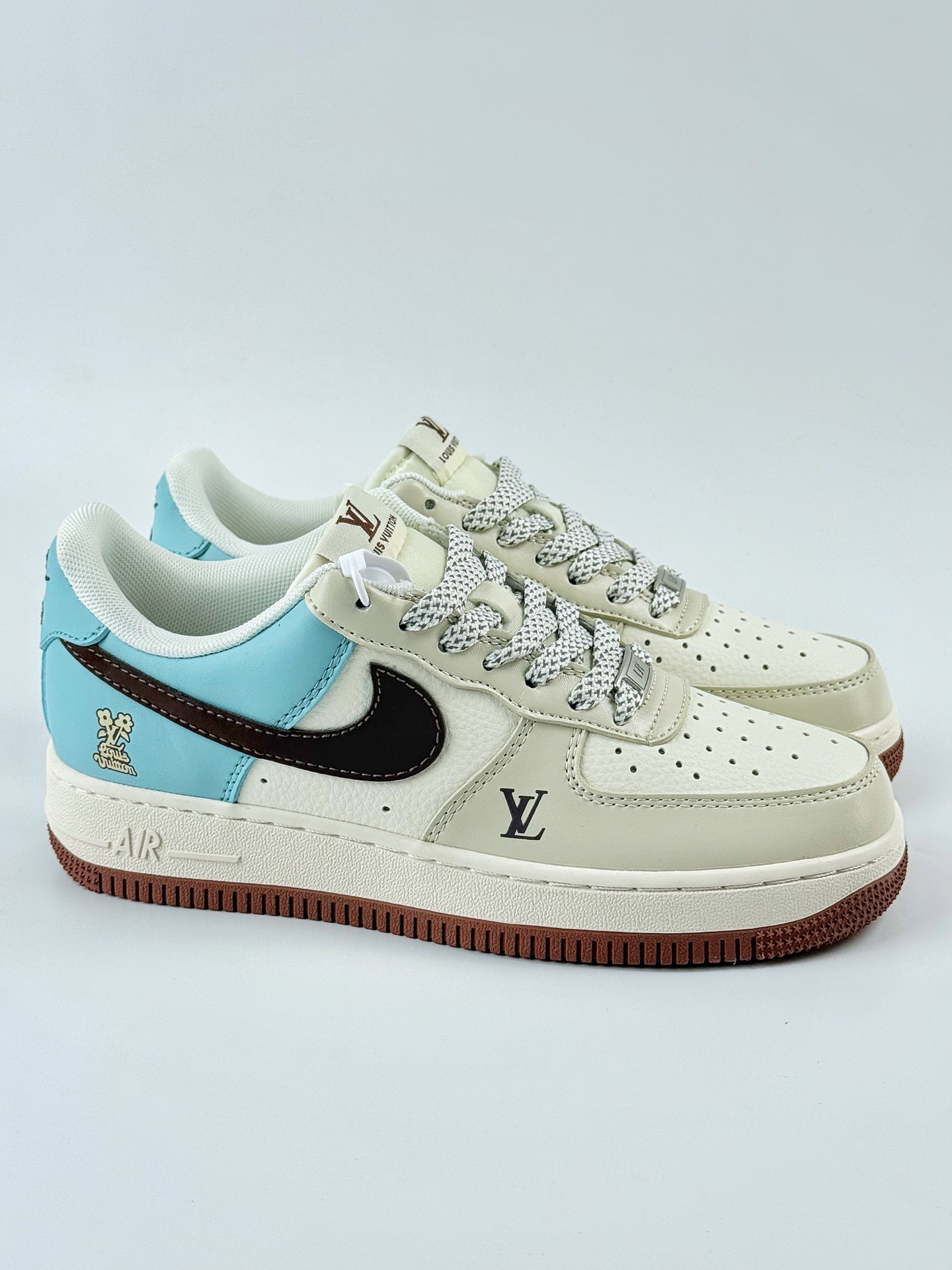 Nike Air Force 1 Low 07 x Louis Vuitton 白棕蓝满天星 JJ2508-702