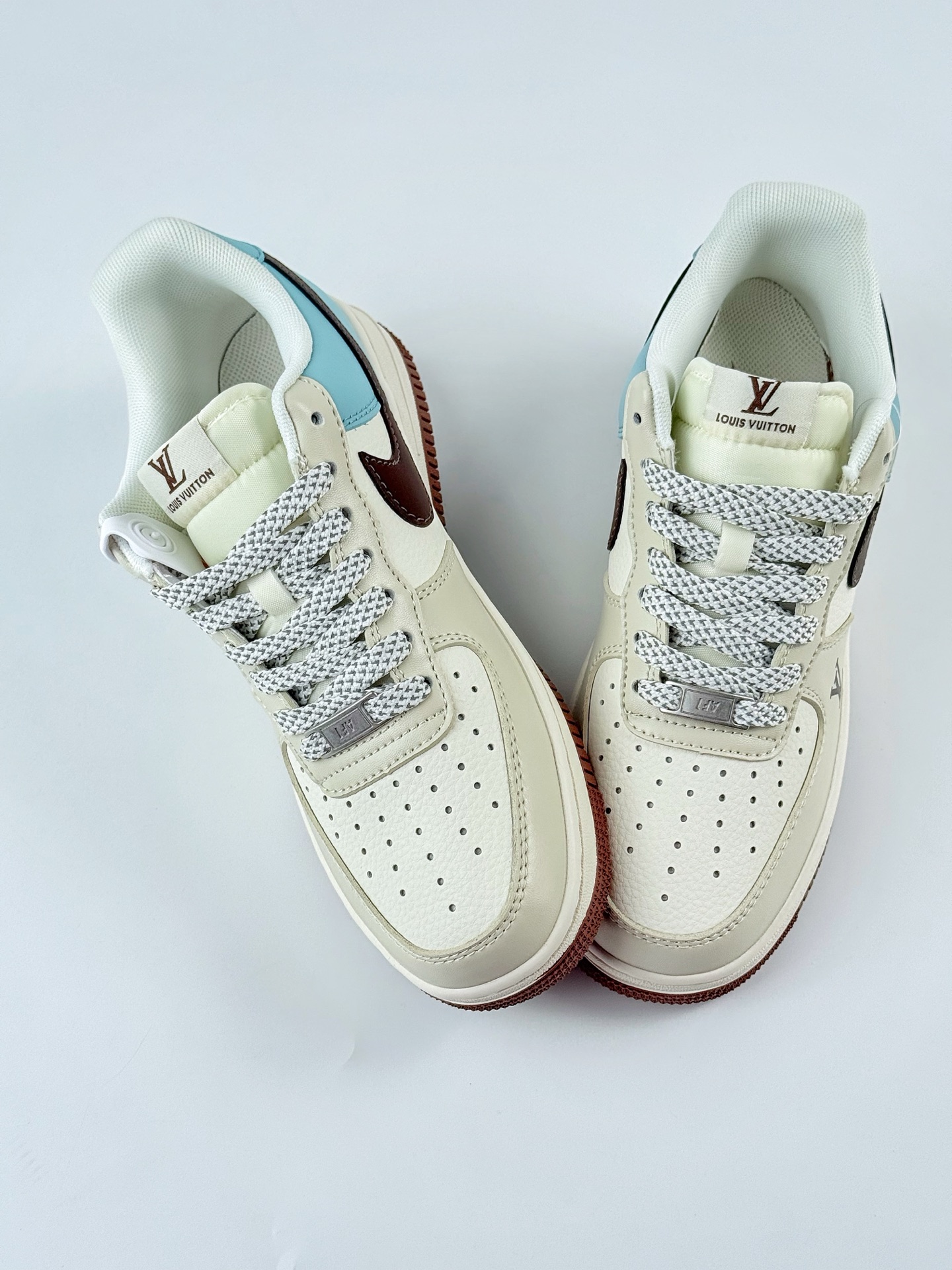 Nike Air Force 1 Low 07 x Louis Vuitton 白棕蓝满天星 JJ2508-702