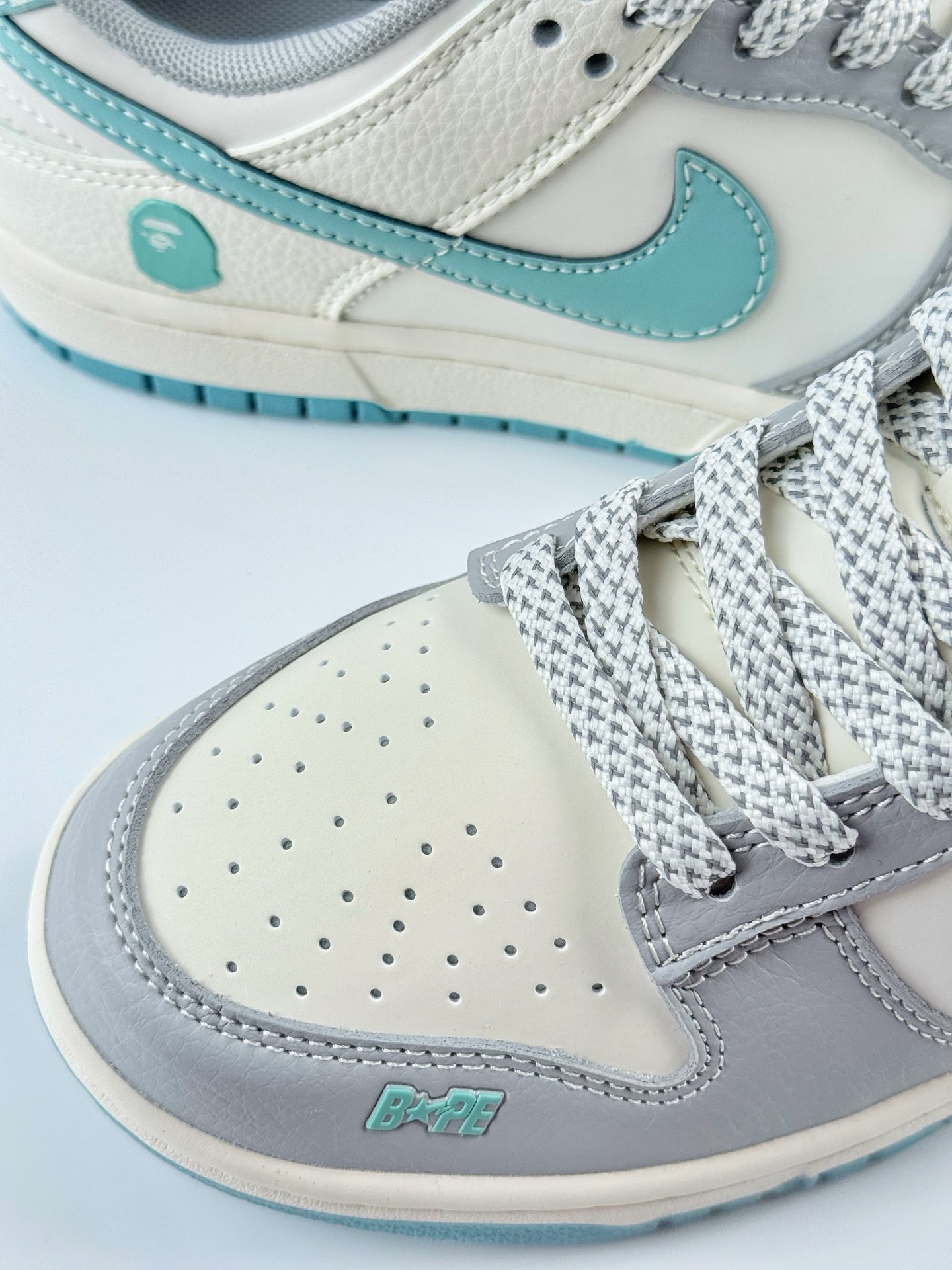 Nike SB Dunk Low x BAPE 灰白蓝满天星 XF8698-088