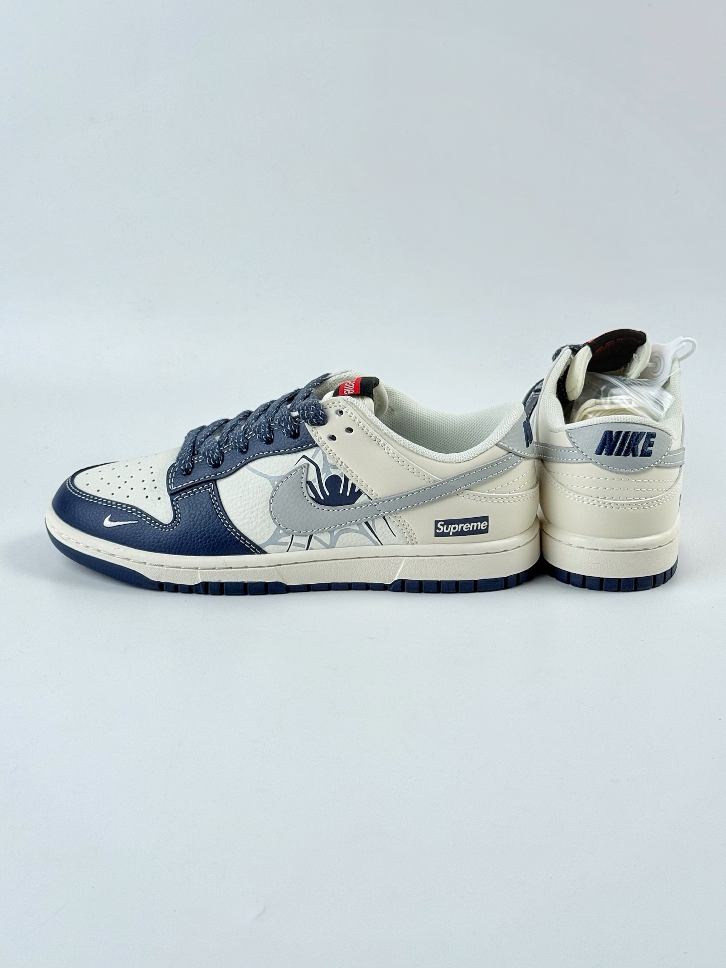 Nike SB Dunk Low x Supreme 蓝白灰小钩满天星 BZ2501-102