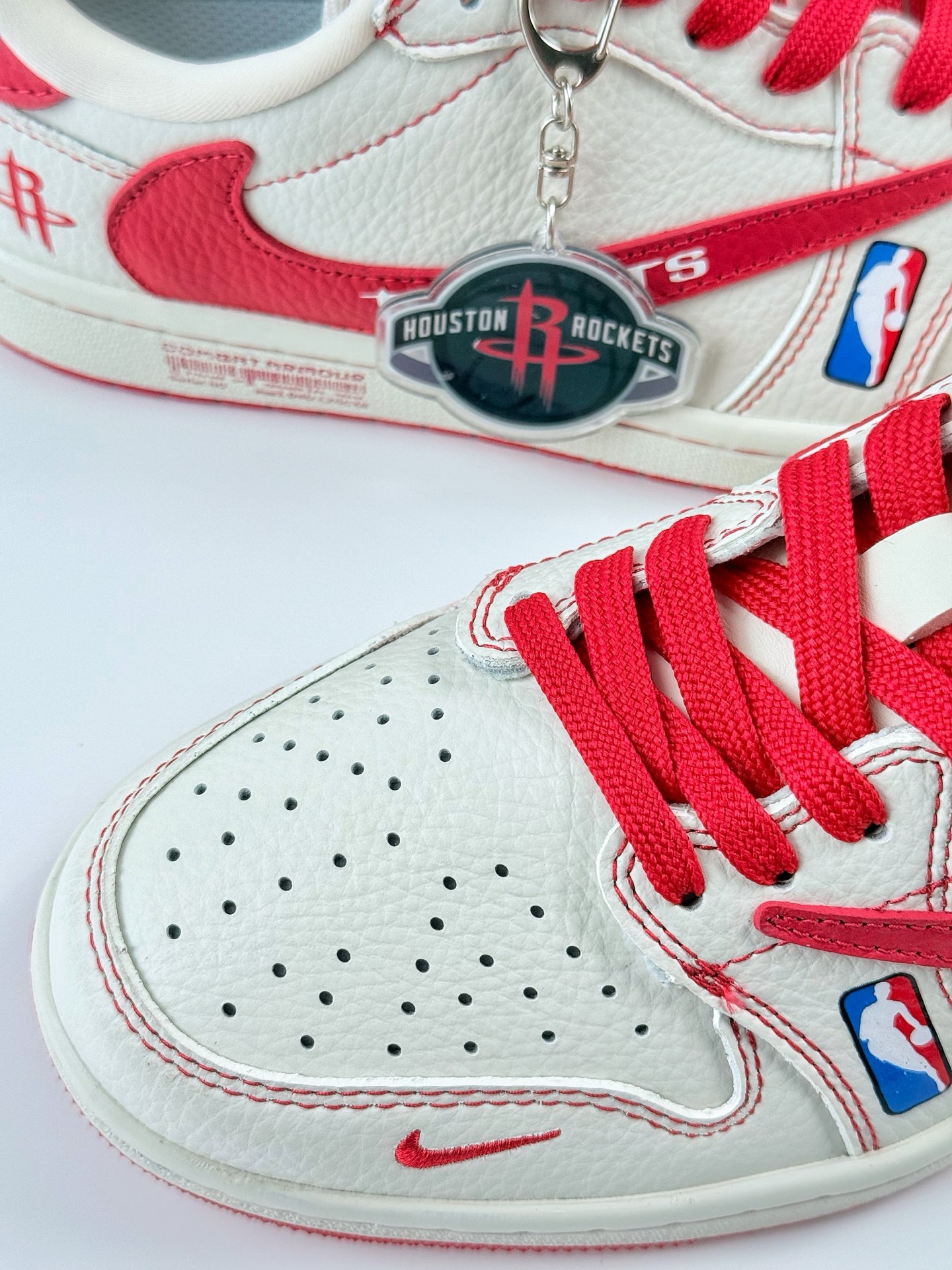 Travis Scott x Nike Air Jordan 1 Low x ROCKETS Air Jordan 1 Low 反转火箭白红小钩倒钩 SC9207-029