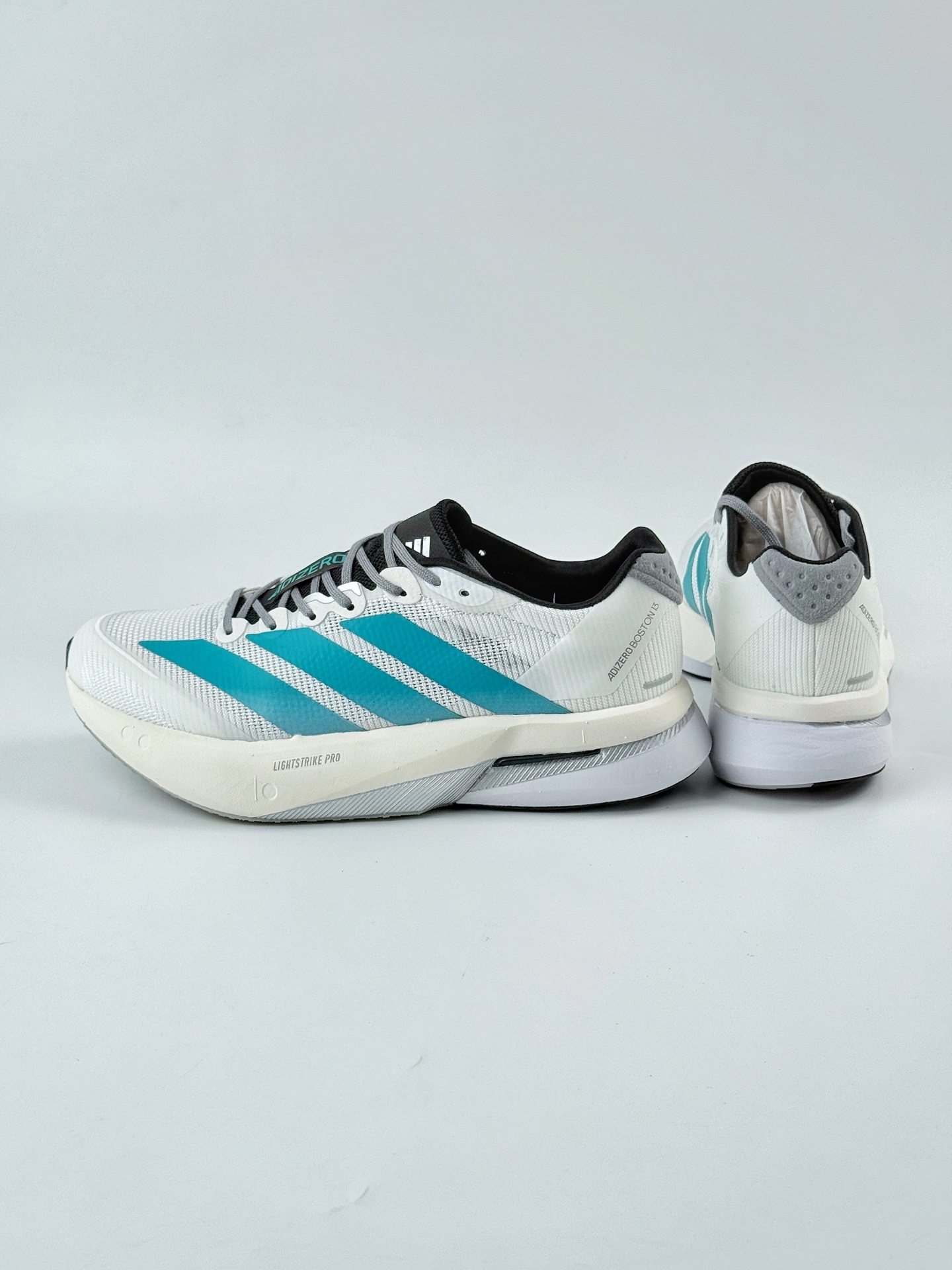 Adidas Adizero Boston 13 轻盈跑鞋 JR4791