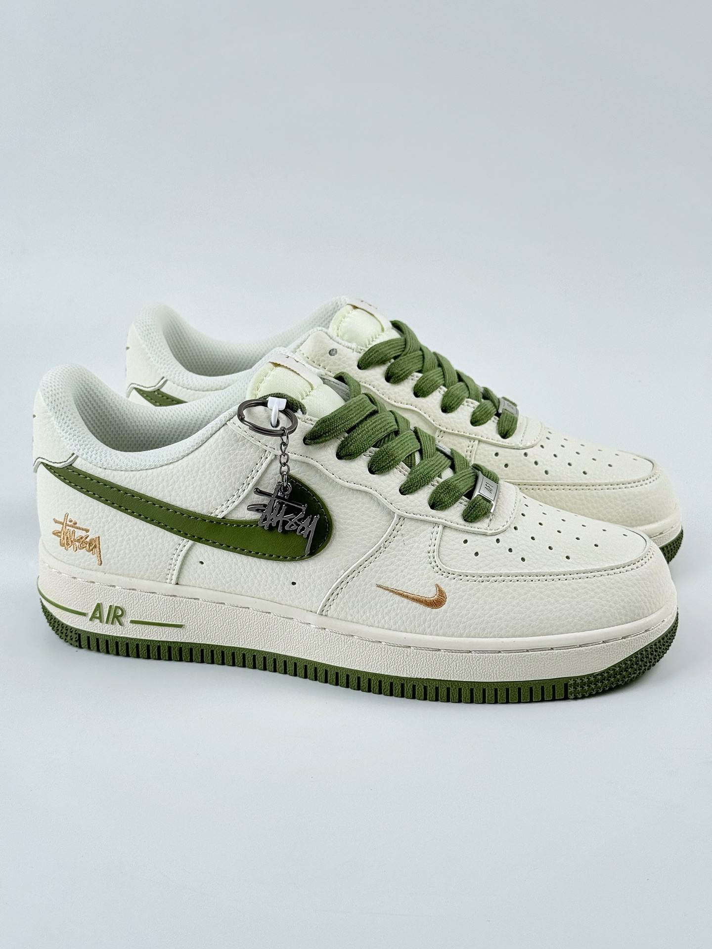 Nike Air Force 1 Low 07 x Stussy 白绿金小钩 XX3168-151