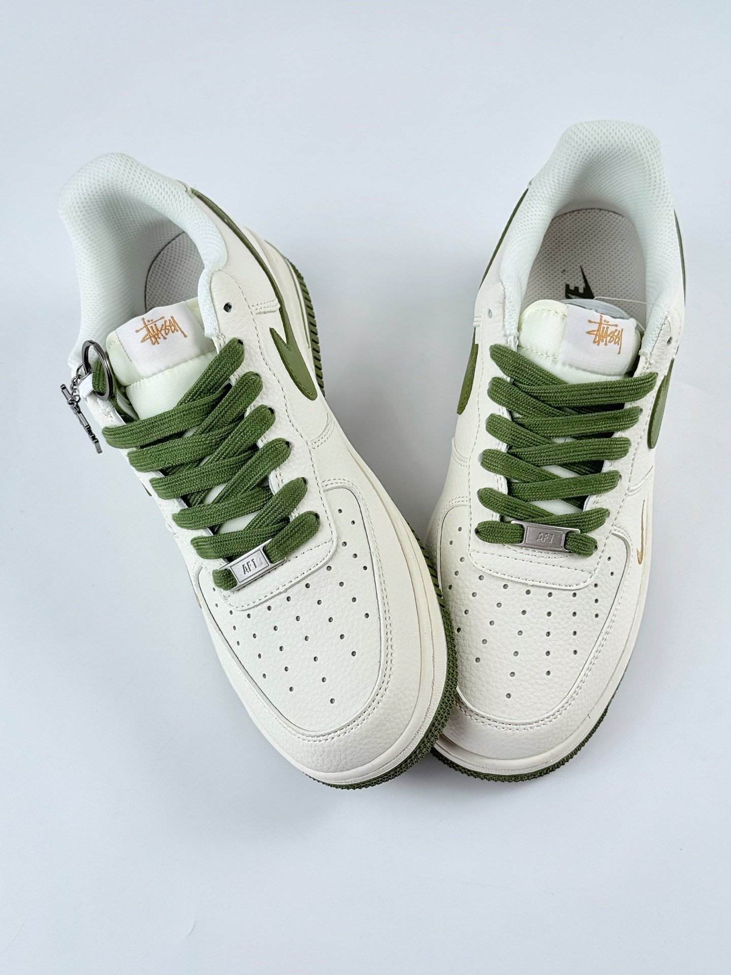 Nike Air Force 1 Low 07 x Stussy 白绿金小钩 XX3168-151