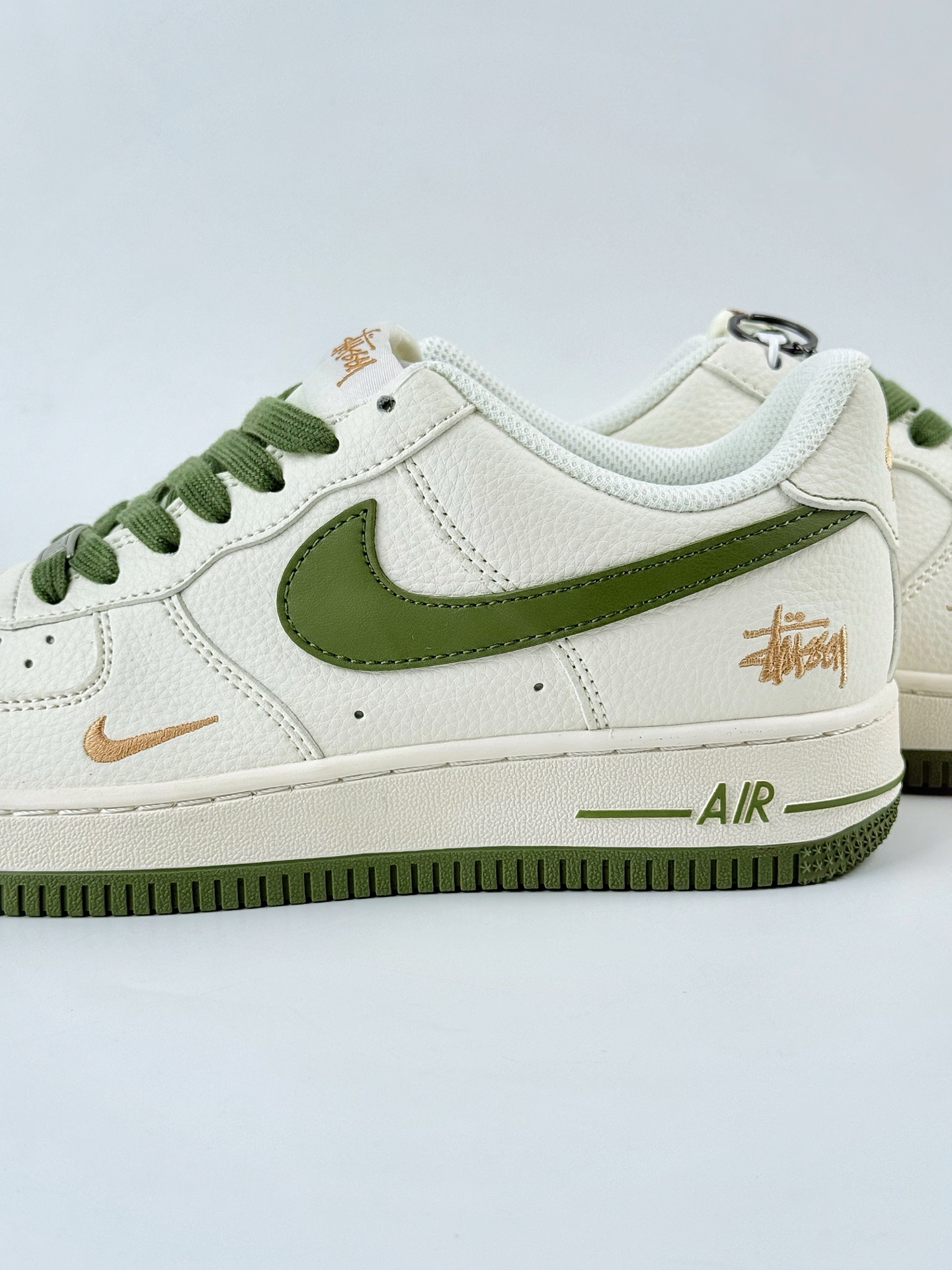 Nike Air Force 1 Low 07 x Stussy 白绿金小钩 XX3168-151