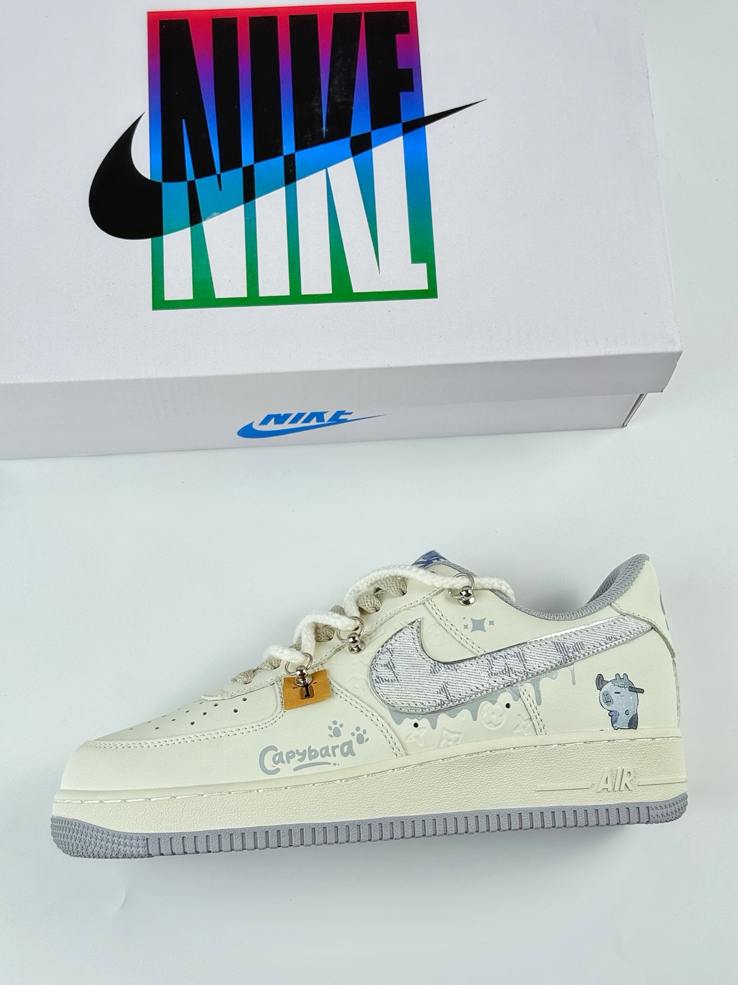 Nike Air Force 1 Low 07 白灰绑带涂鸦 LV0506-220