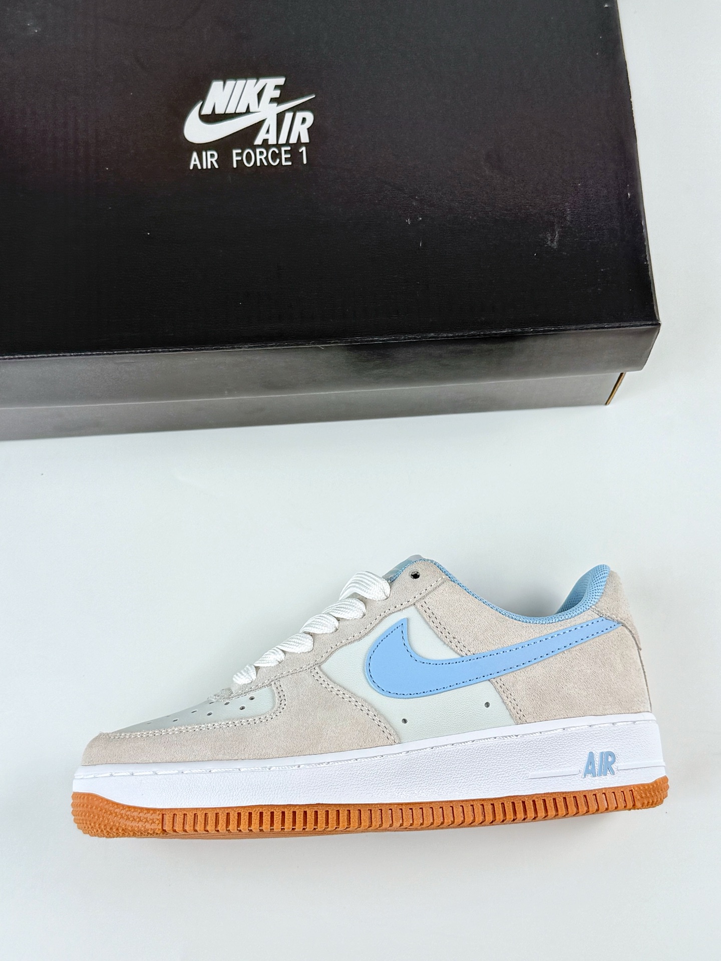 Nike Air Force 1 Low 07 ”Psychic Blue” 灰蓝色 IB6388-002
