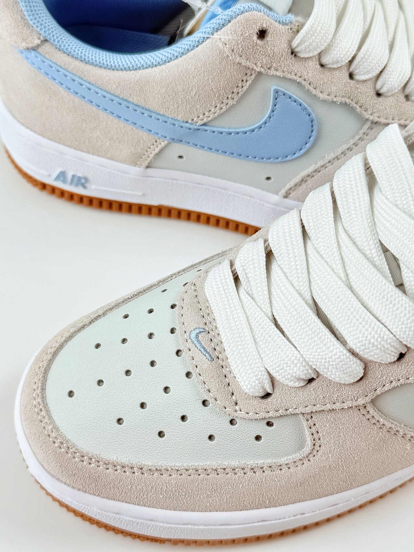Nike Air Force 1 Low 07 ”Psychic Blue” 灰蓝色 IB6388-002