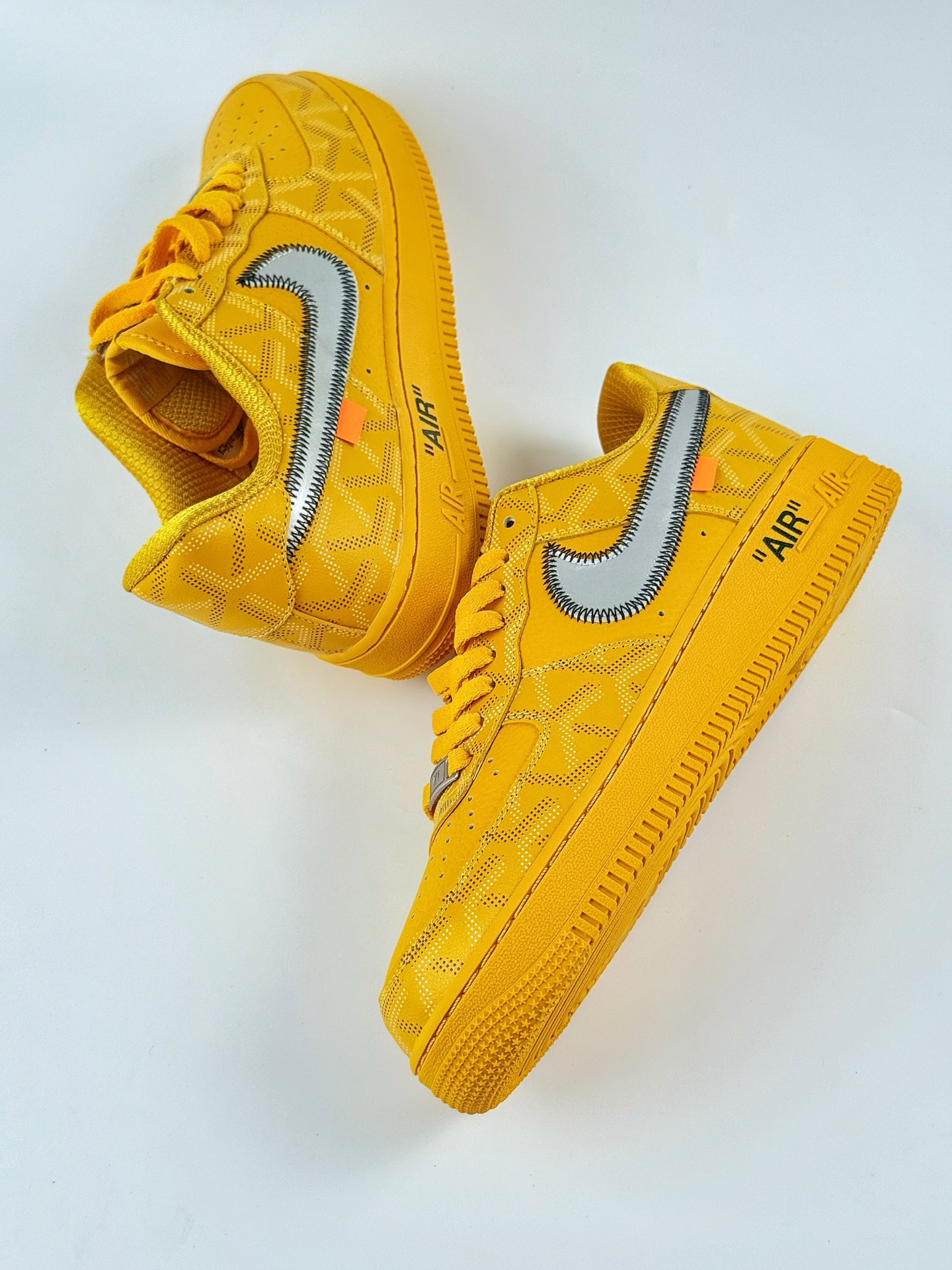 Nike Air Force 1 Low 07 x Louis Vuitton 黄银钩 YN 769844