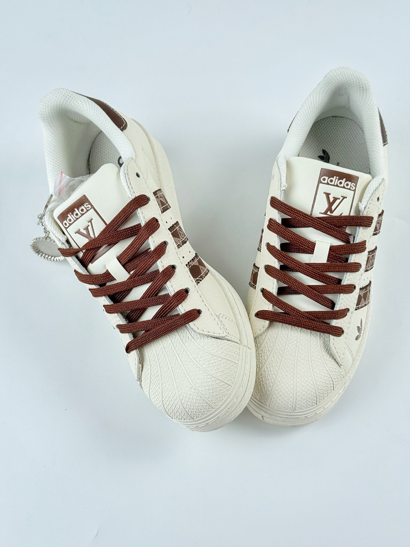 AD Originals Superstar x Louis Vuitton 白咖 AD0005