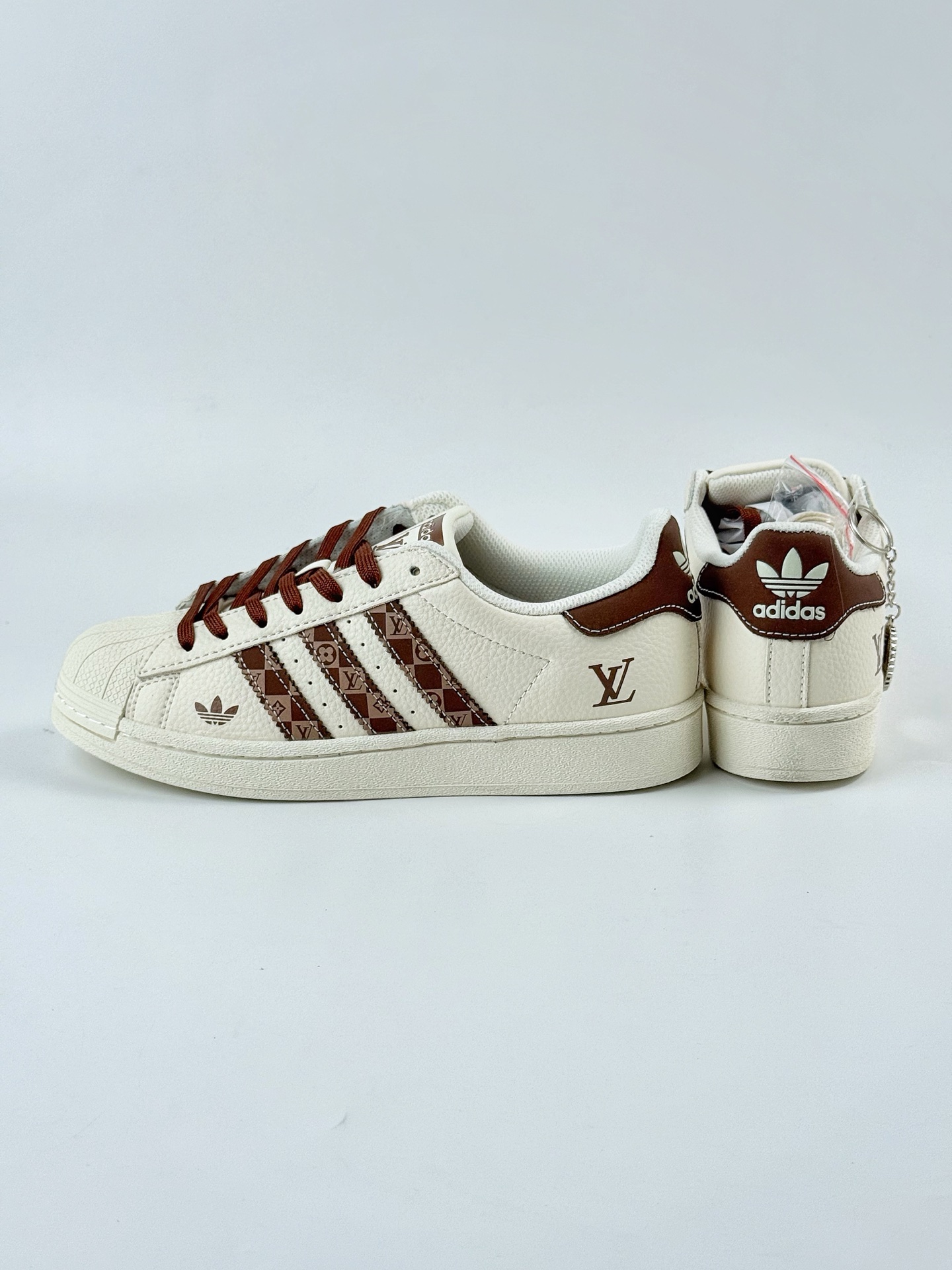 AD Originals Superstar x Louis Vuitton 白咖 AD0005