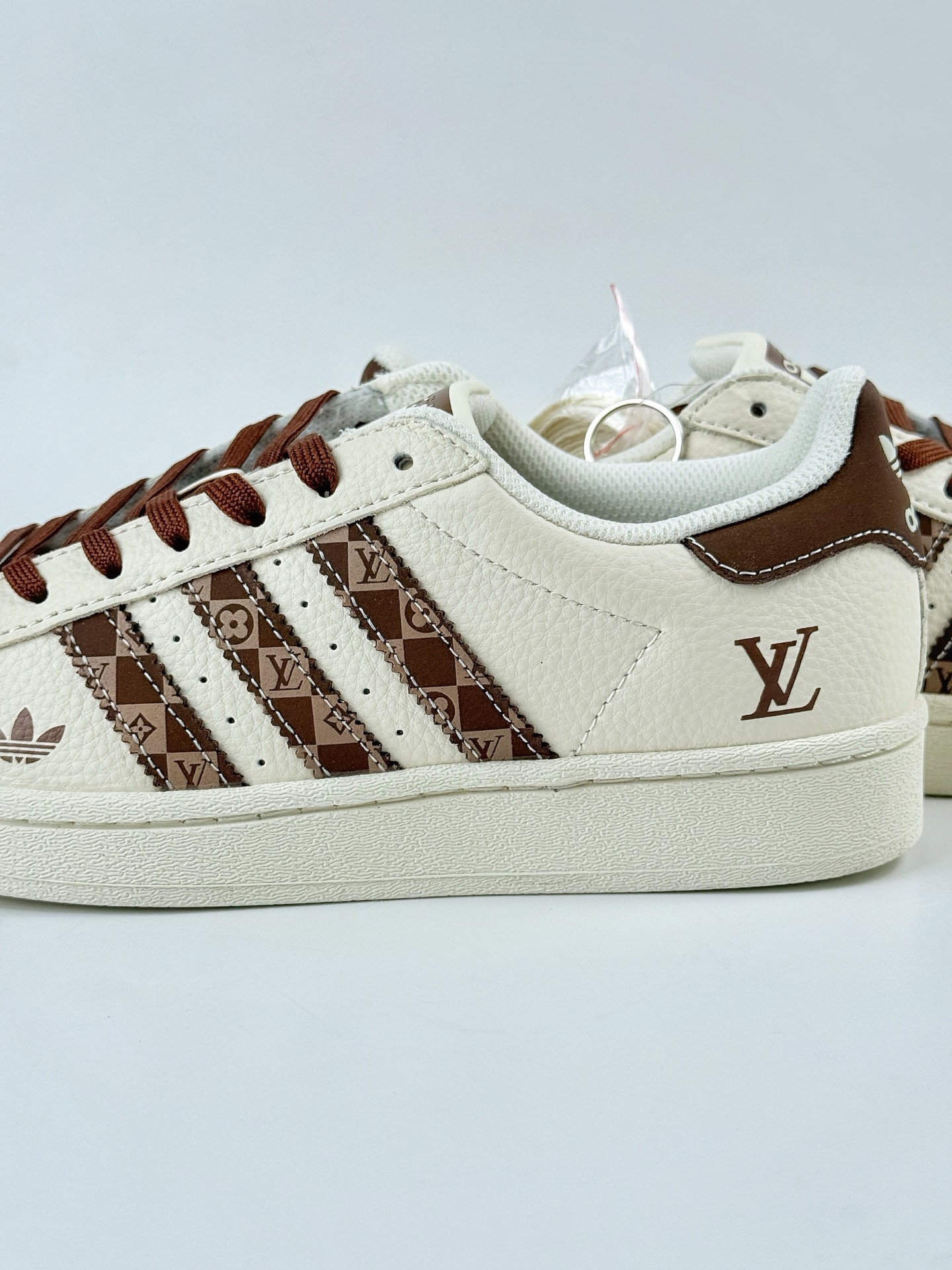 AD Originals Superstar x Louis Vuitton 白咖 AD0005
