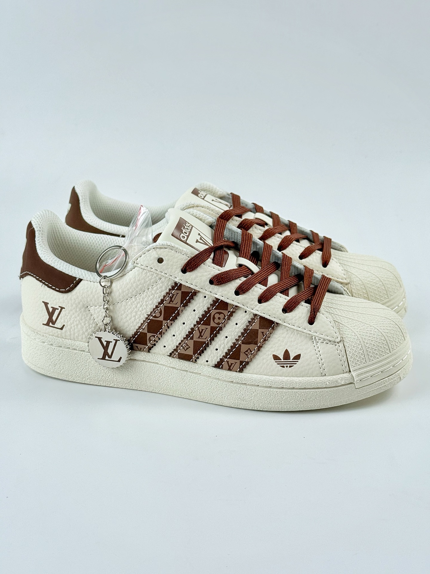 AD Originals Superstar x Louis Vuitton 白咖 AD0005
