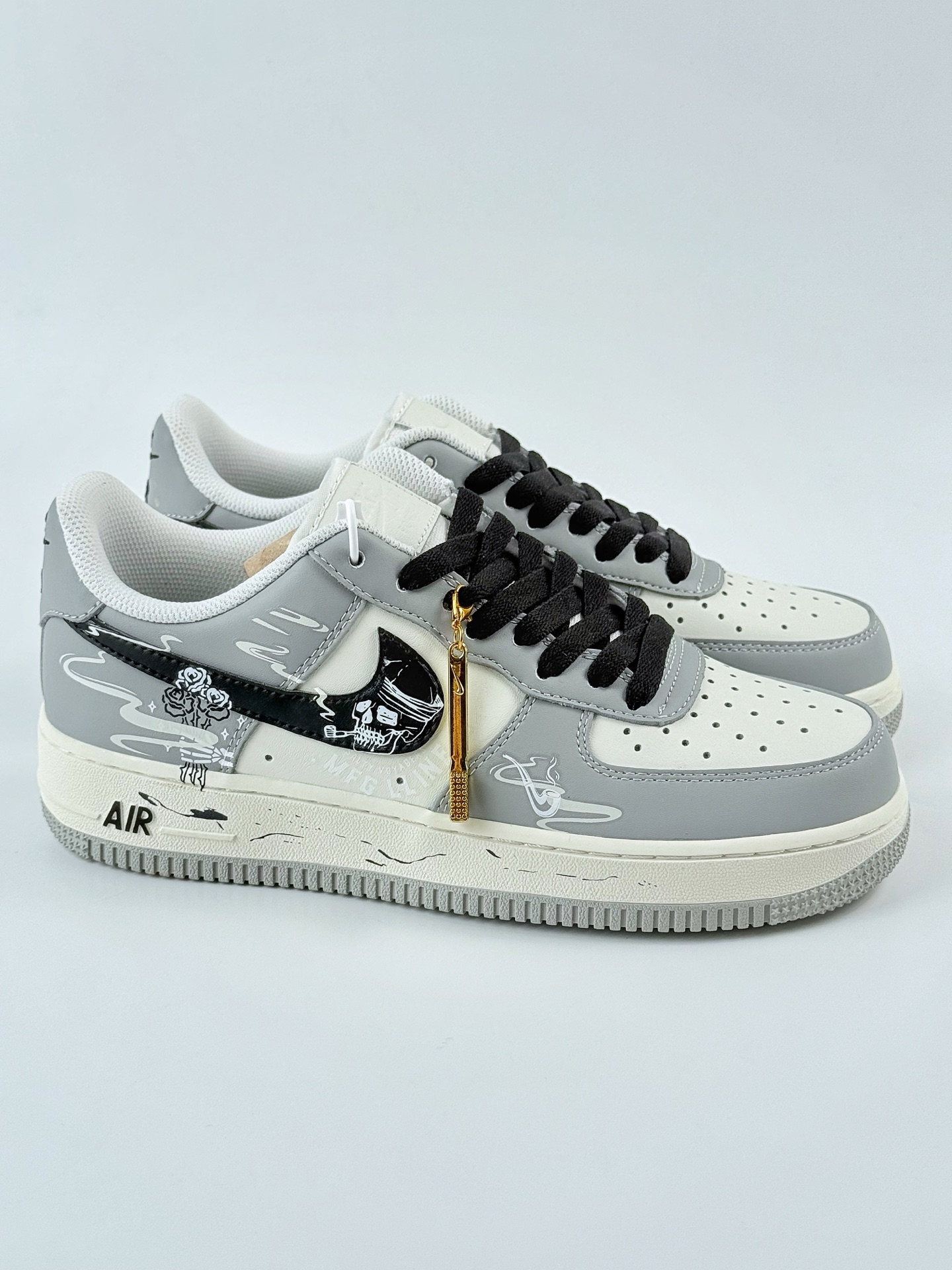 Nike Air Force 1 Low 07 灰白黑涂鸦 DO7471-991