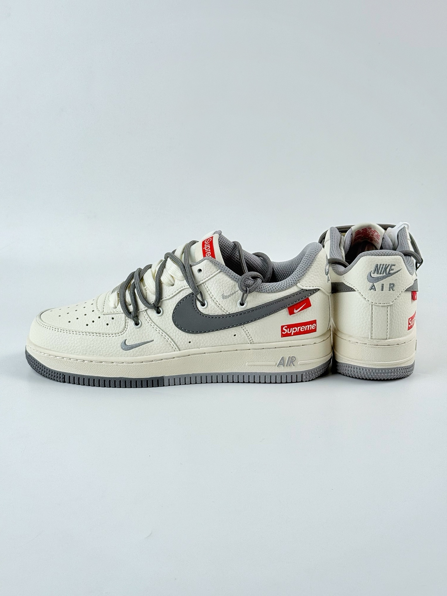Nike Air Force 1 Low 07 x Supreme 白灰小钩绑带 DM6868-071