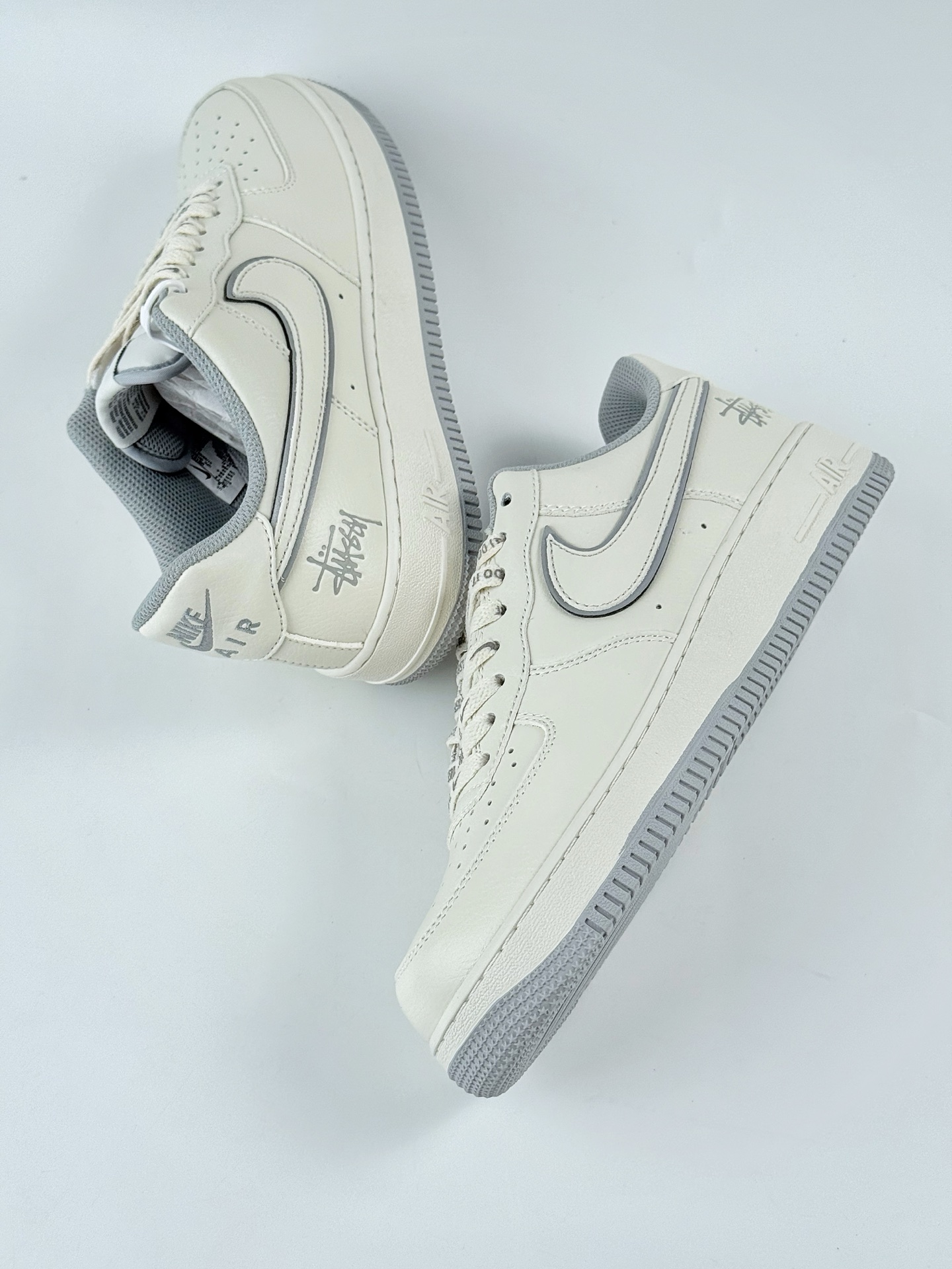 Nike Air Force 1 Low 07 x Stussy 白灰 UN1815-802