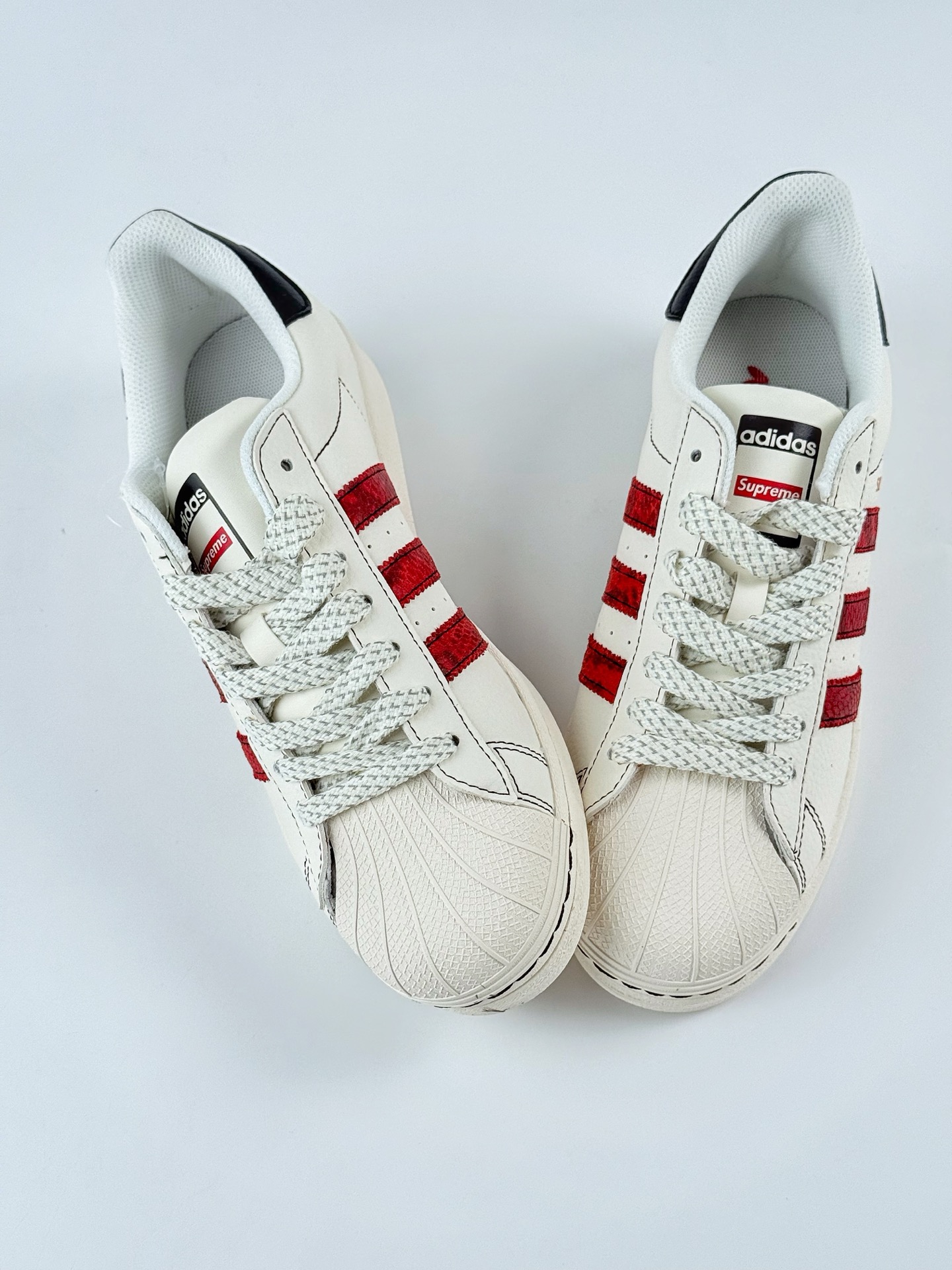 AD Originals Superstar x Supreme 白黑红满天星 BZ2527