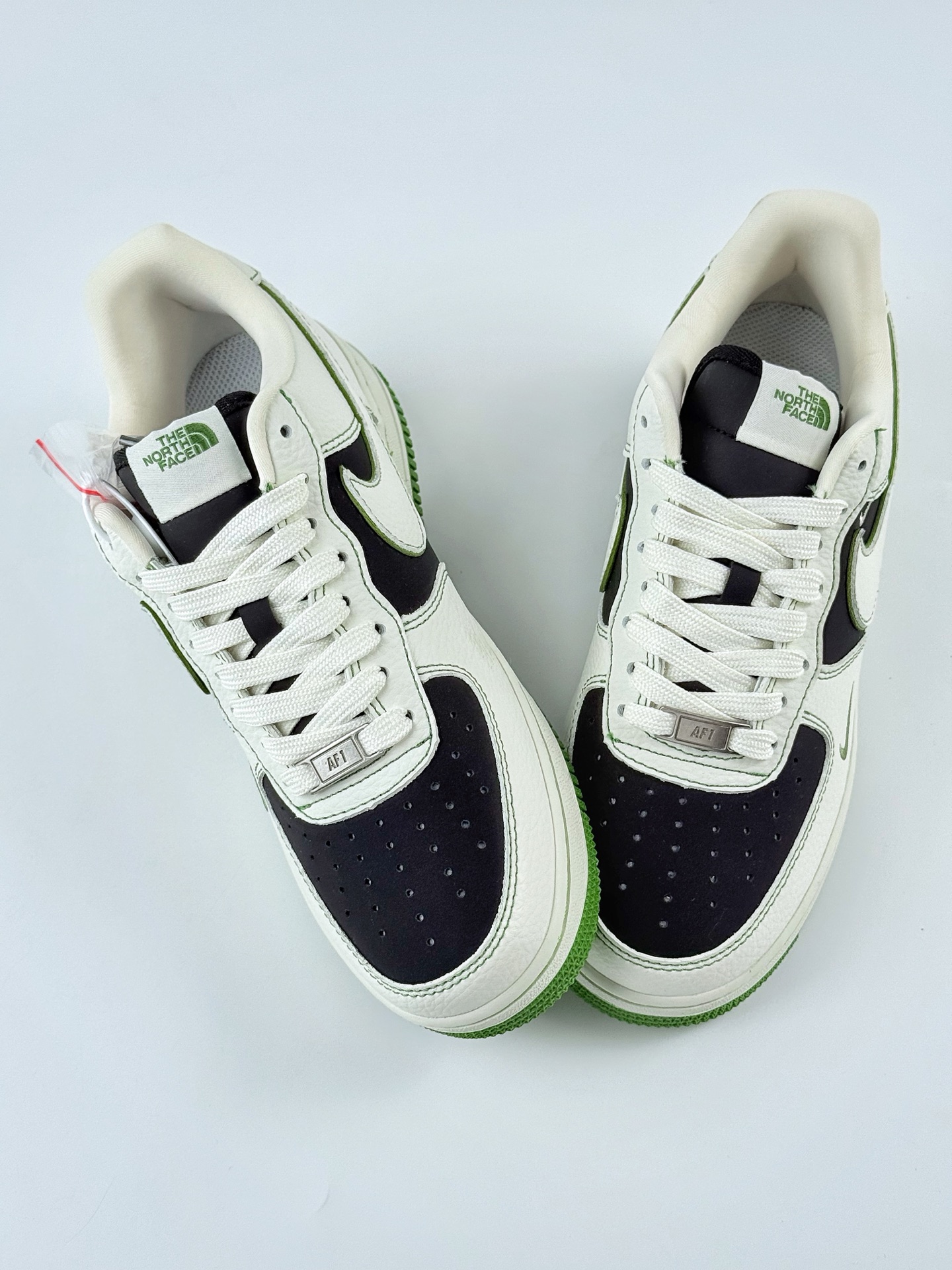 Nike Air Force 1 Low 07 x The North Face 白黑绿三小钩 SC9207-527