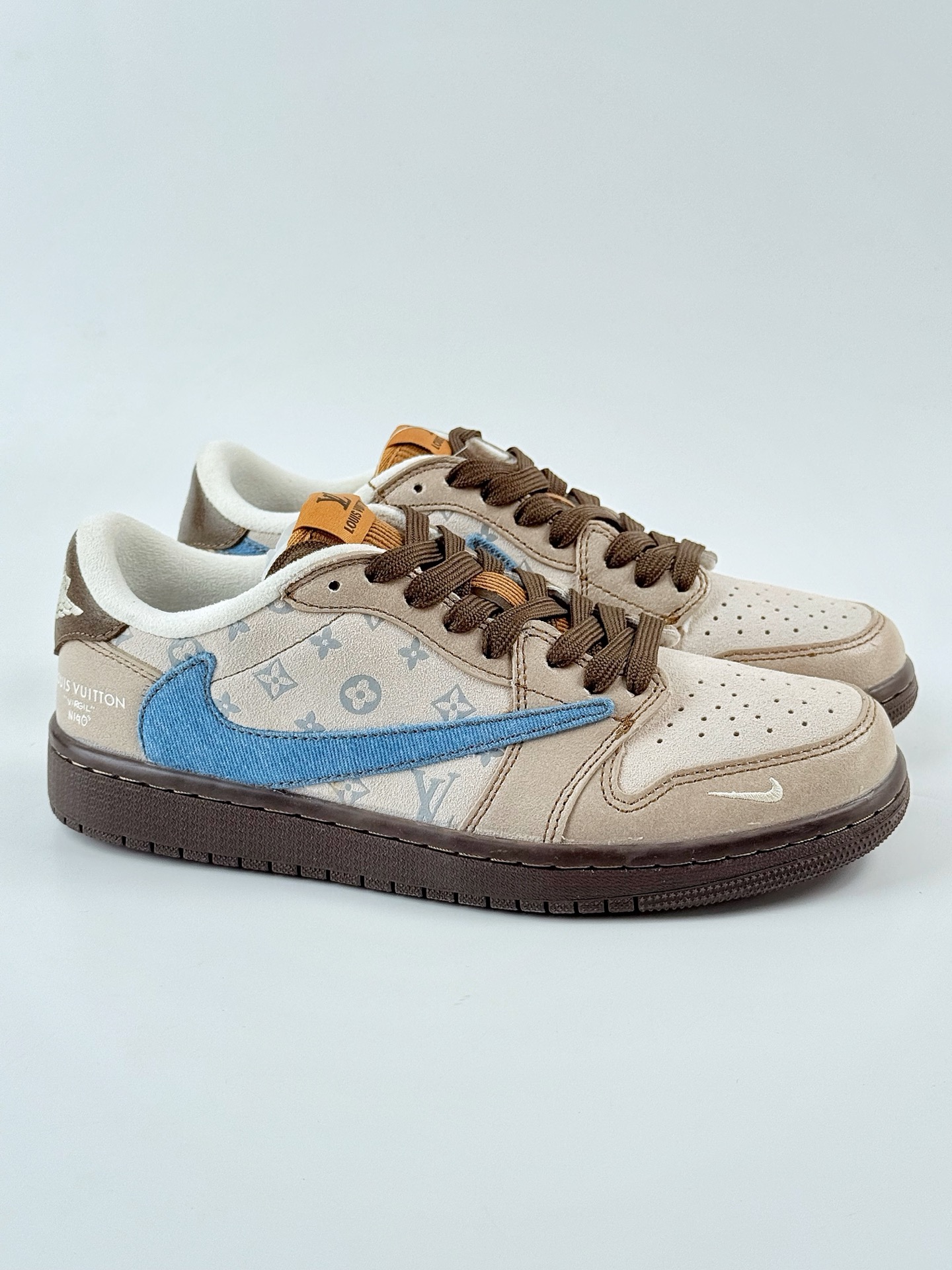 Travis Scott x Nike Air Jordan 1 Low x Louis Vuitton Air Jordan 1 Low 反转棕蓝倒钩 CH6336-022