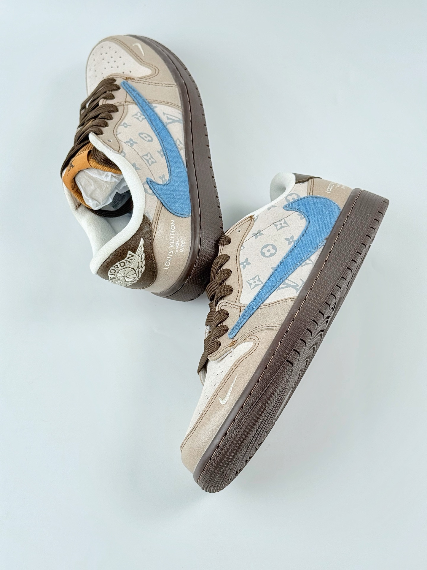 Travis Scott x Nike Air Jordan 1 Low x Louis Vuitton Air Jordan 1 Low 反转棕蓝倒钩 CH6336-022