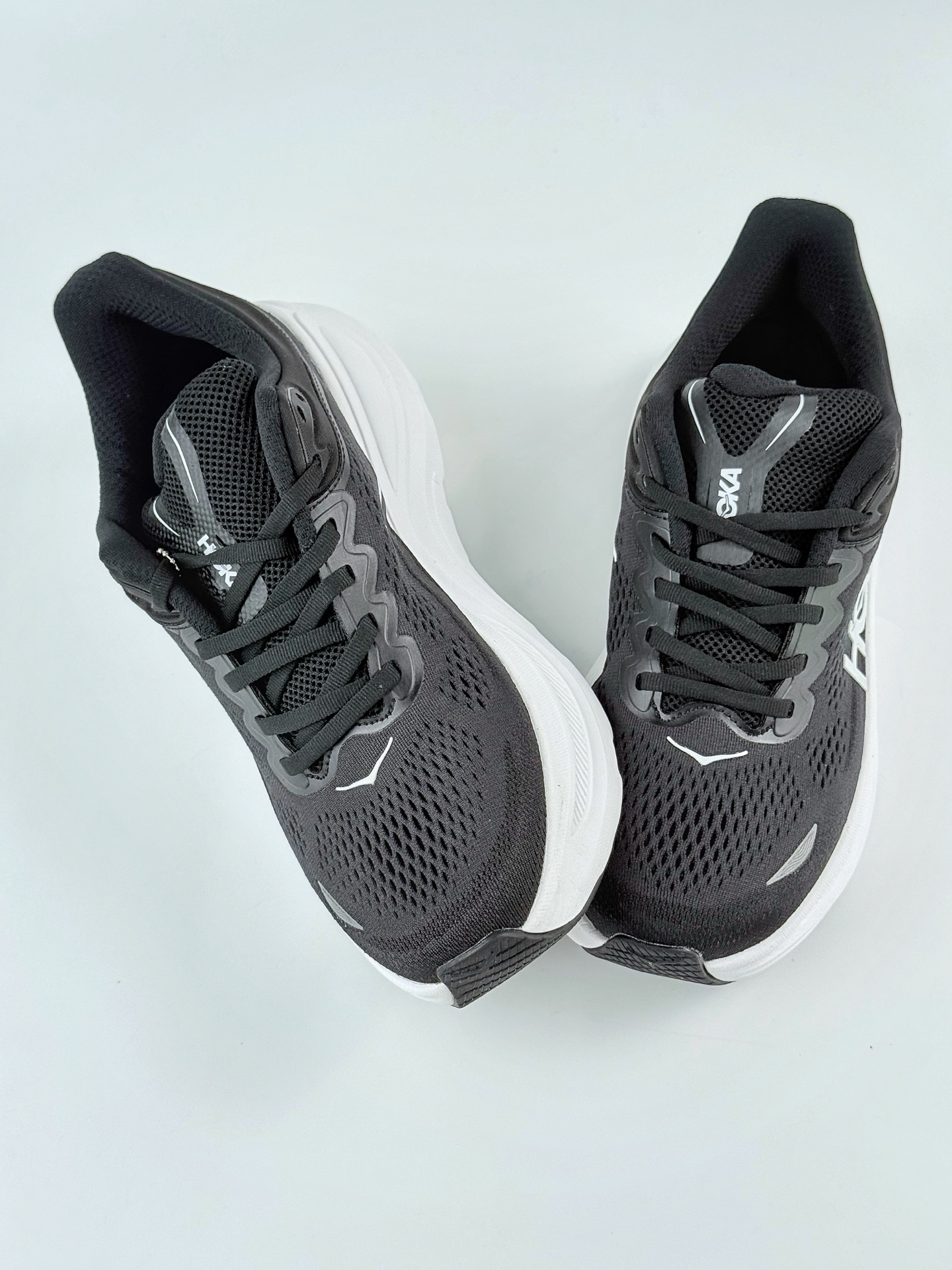 HOKA ONE ONE Bondi 9 低帮专业越野跑步鞋 1162011/BWHT