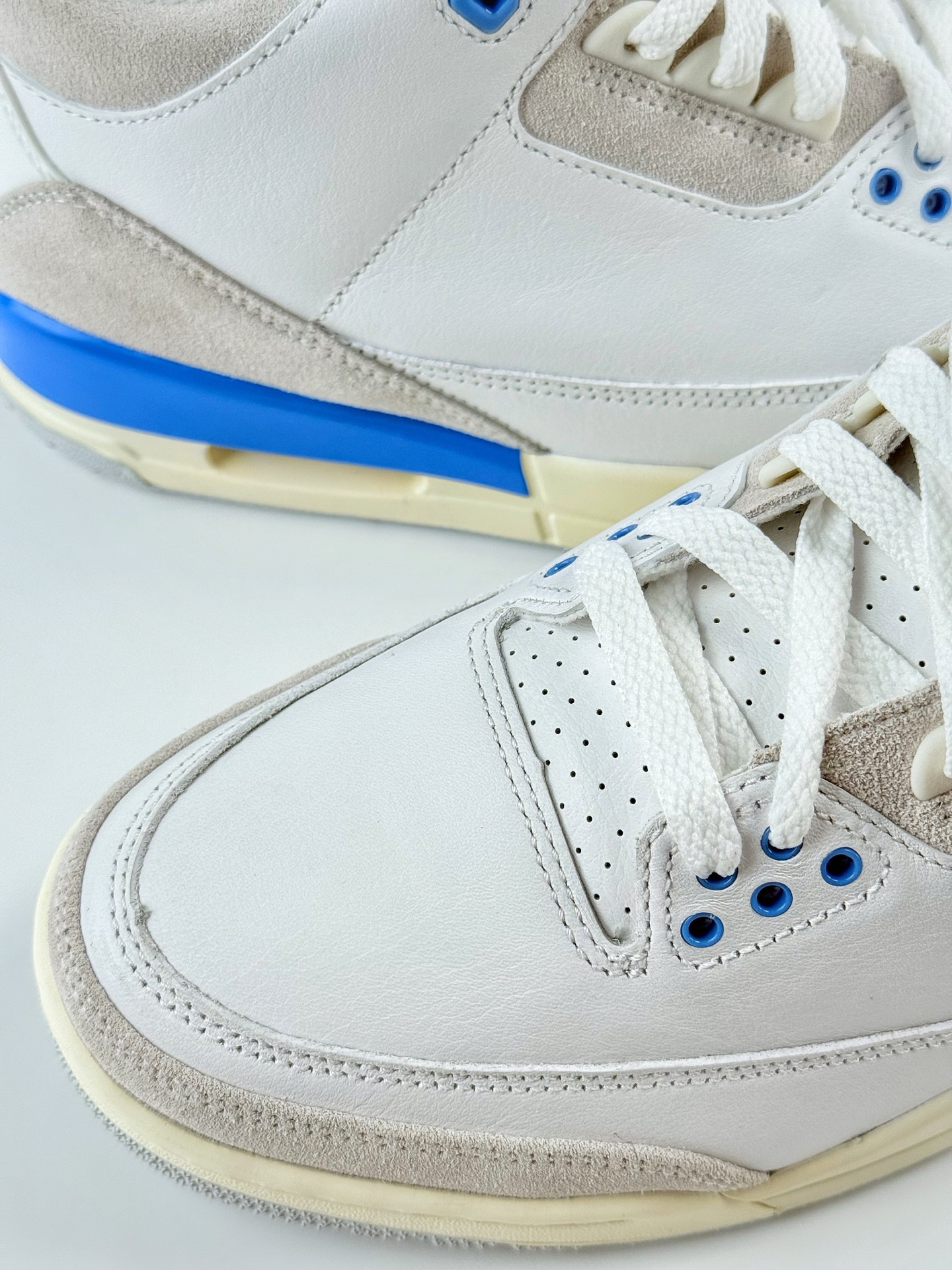 Nike Air Jordan 3 Retro 乔丹三代 ”Lucky Short” 北卡蓝 CT8532-101