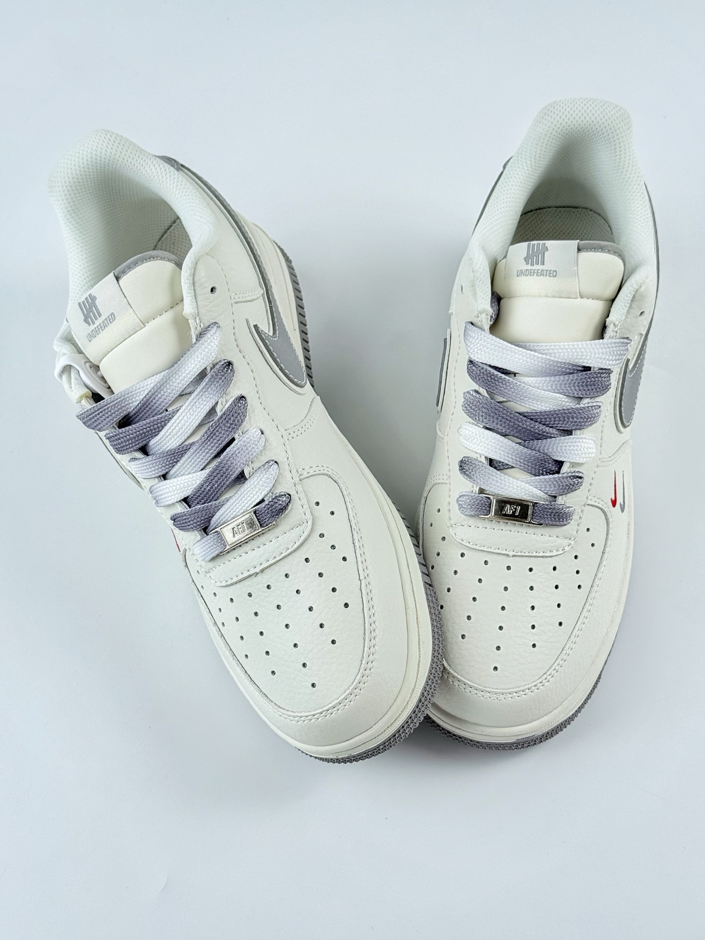 Nike Air Force 1 Low 07 x UNDEFEATED 白灰双小钩 CS5288-007