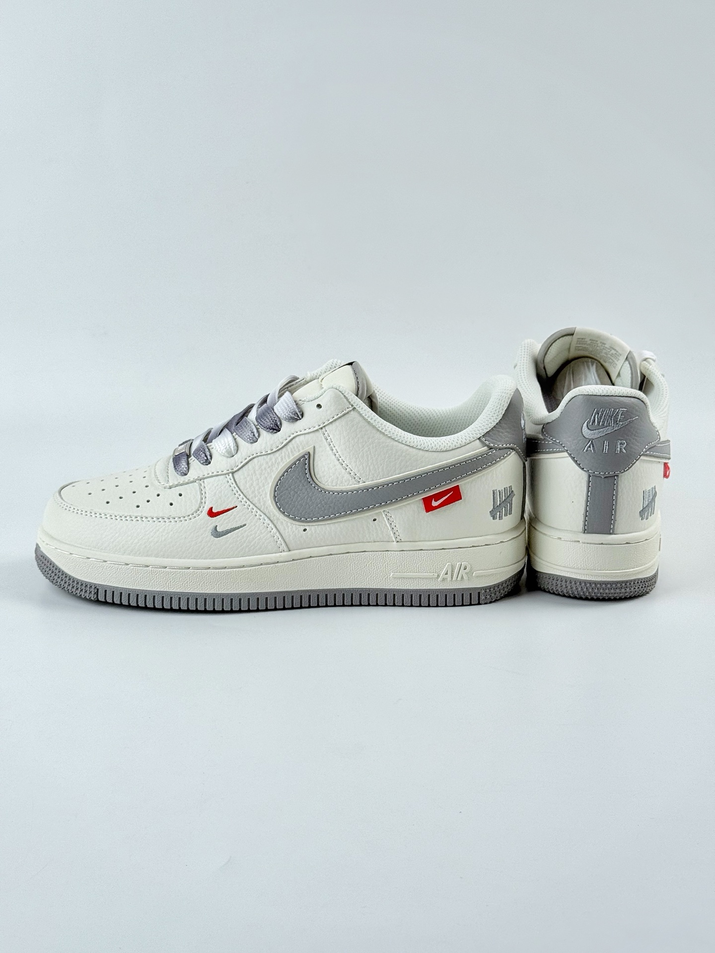Nike Air Force 1 Low 07 x UNDEFEATED 白灰双小钩 CS5288-007