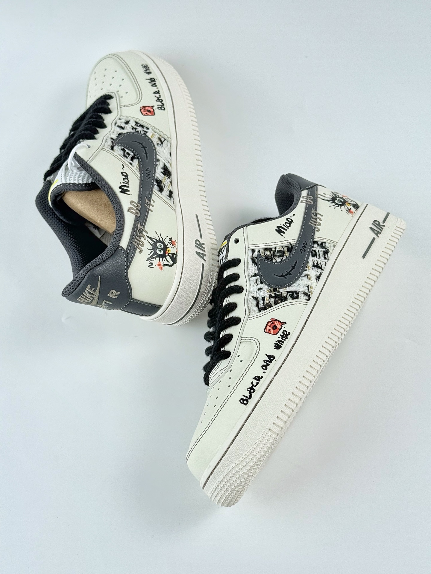 Nike Air Force 1 Low 07 白灰黑麻绳涂鸦 FJ7740-710