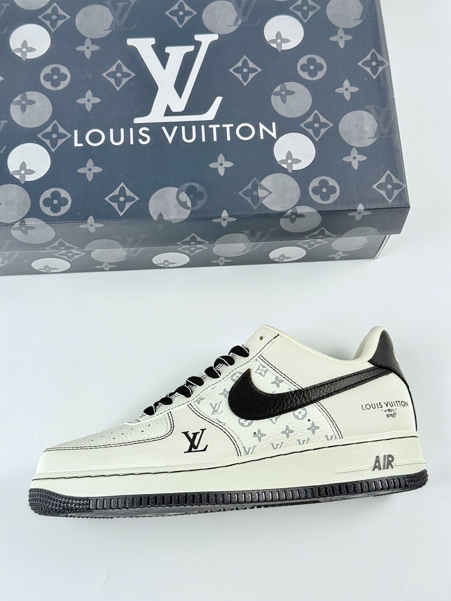 Nike Air Force 1 Low 07 x Louis Vuitton 白黑 BZ6808-102