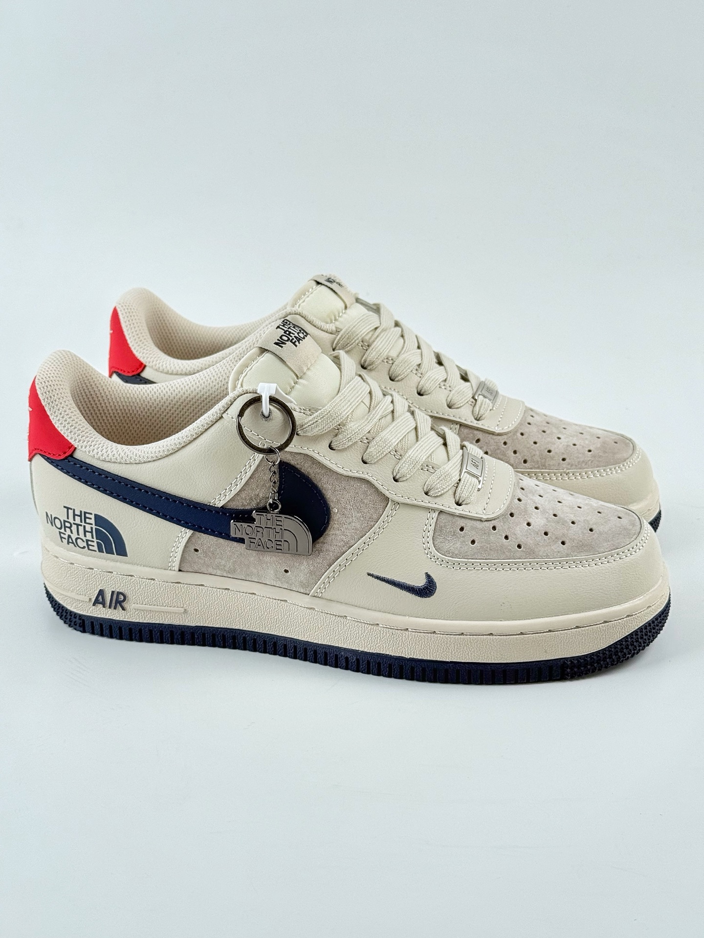 Nike Air Force 1 Low 07 x The North Face 米蓝小钩 XX3168-133