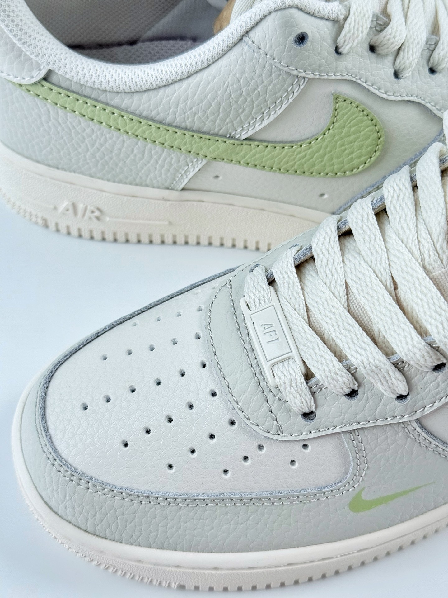 Nike Air Force 1 Low 07 ”Concertre Boys” 白绿 IB3881-001