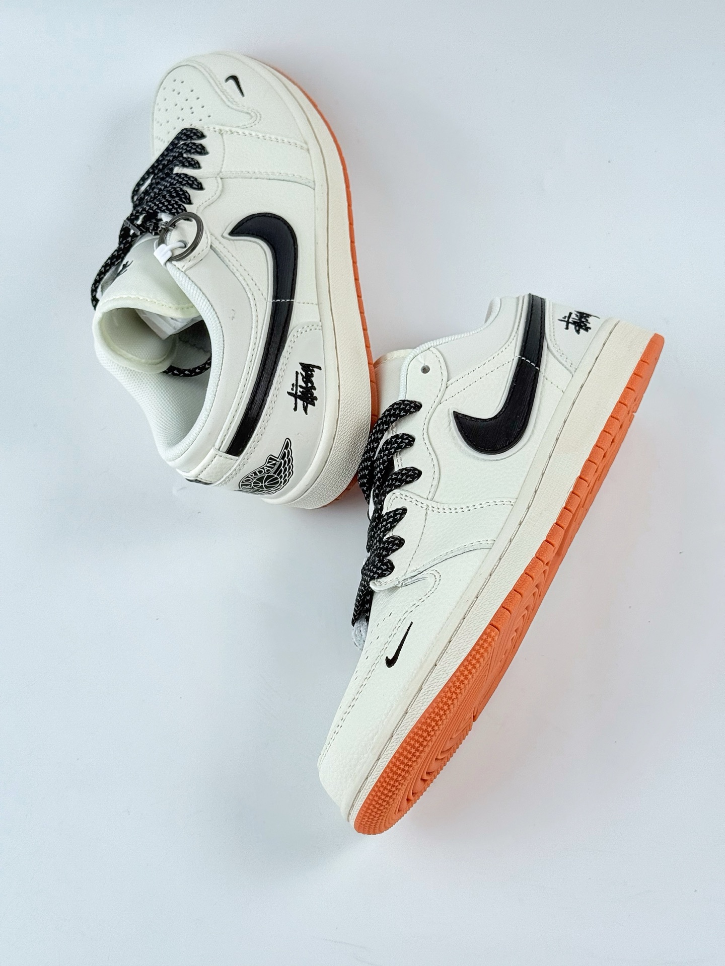 Air Jordan 1 Retro Low x Stussy 白黑小钩满天星 XX3168-170
