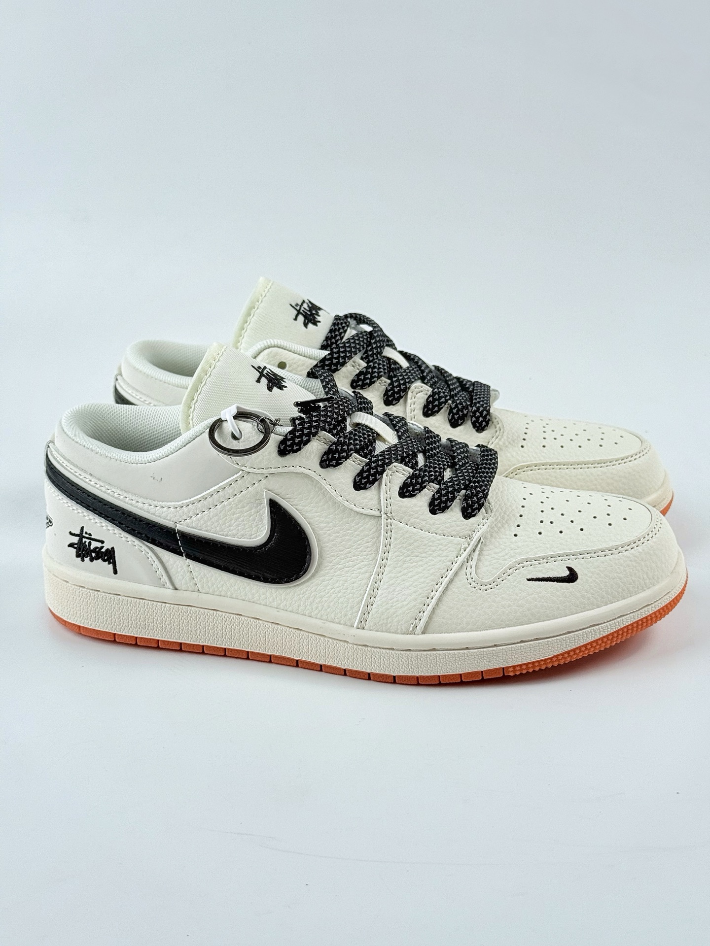 Air Jordan 1 Retro Low x Stussy 白黑小钩满天星 XX3168-170