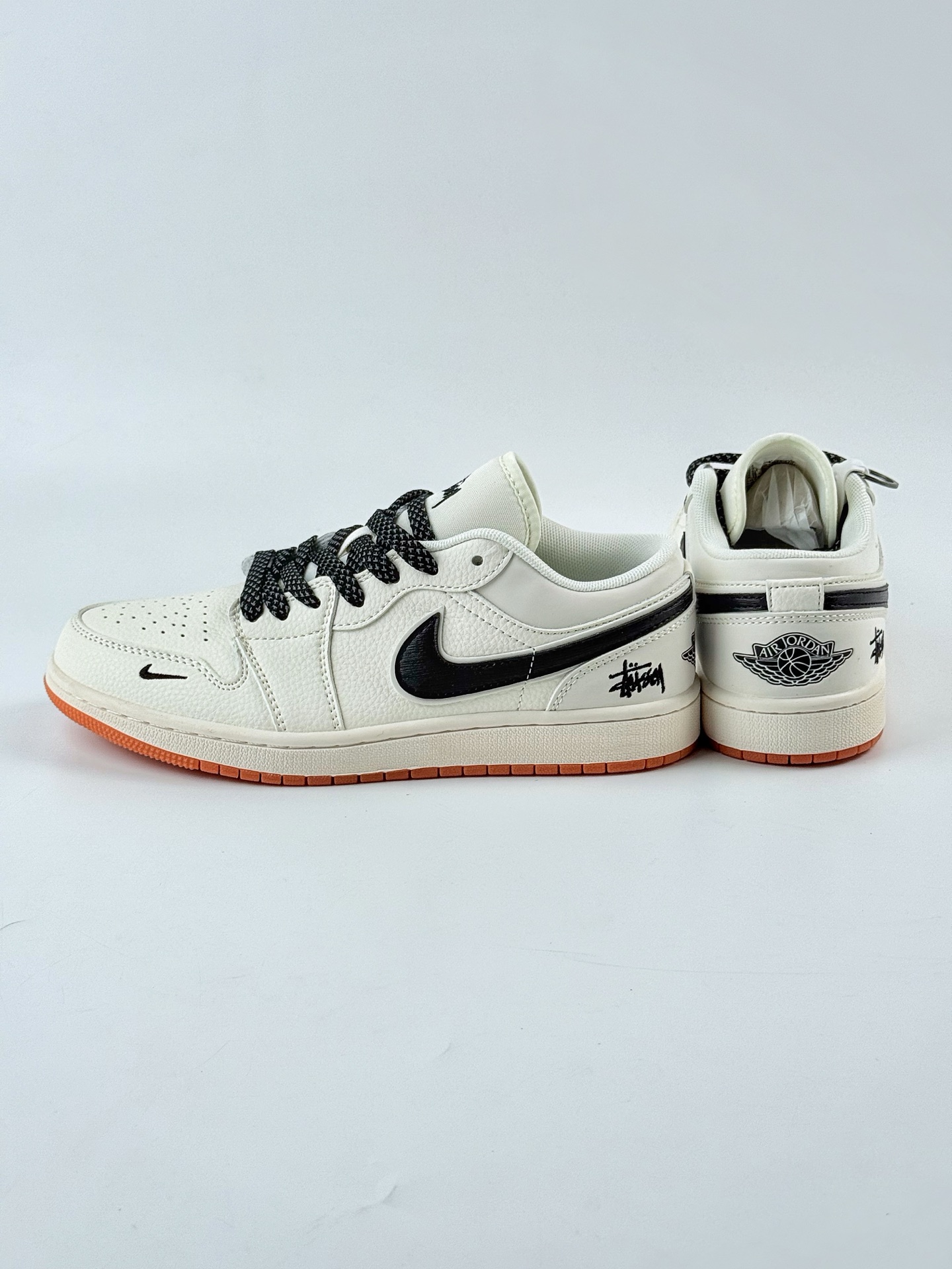 Air Jordan 1 Retro Low x Stussy 白黑小钩满天星 XX3168-170