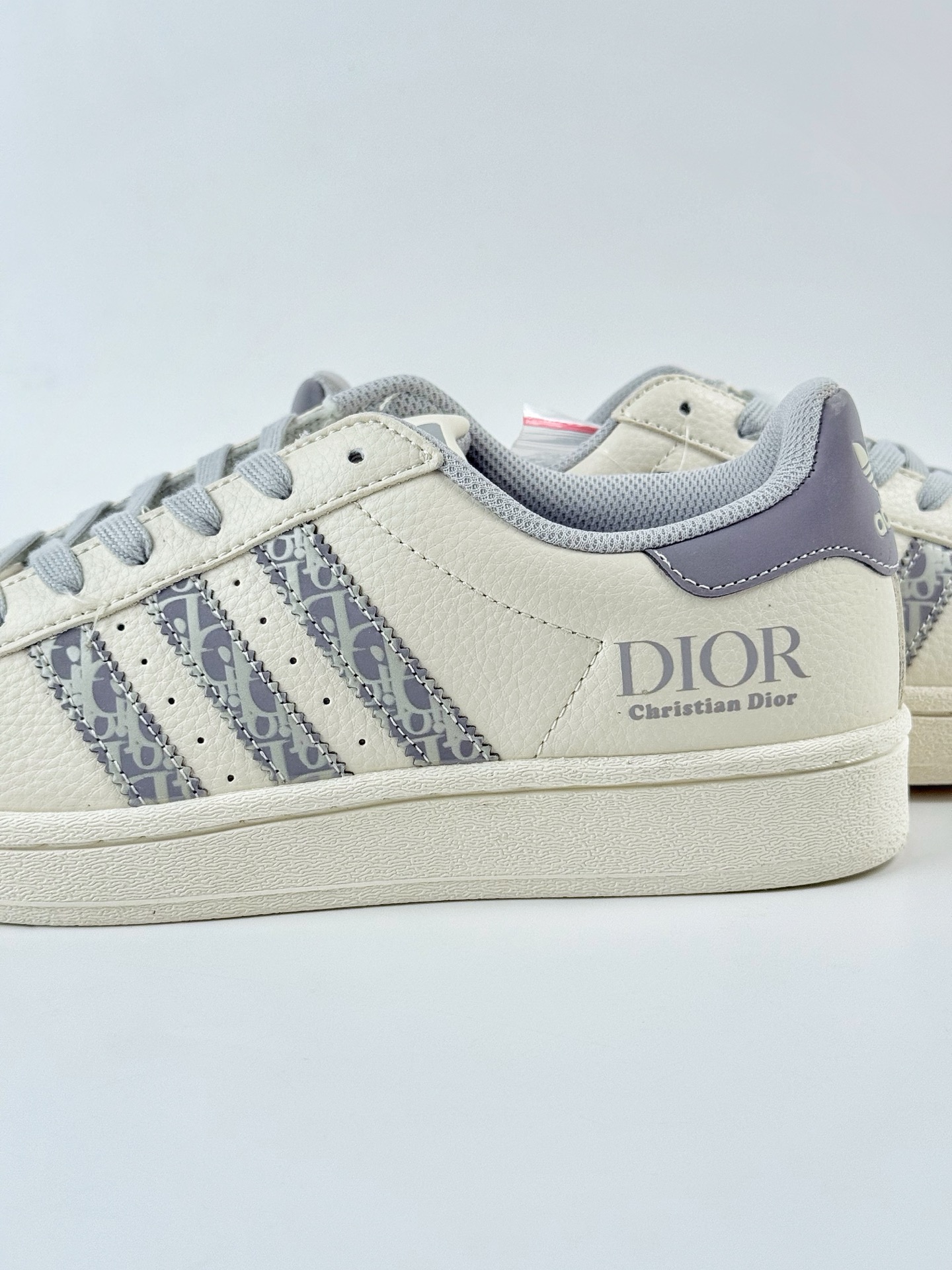 AD Originals Superstar x DIOR 白灰 XG0004