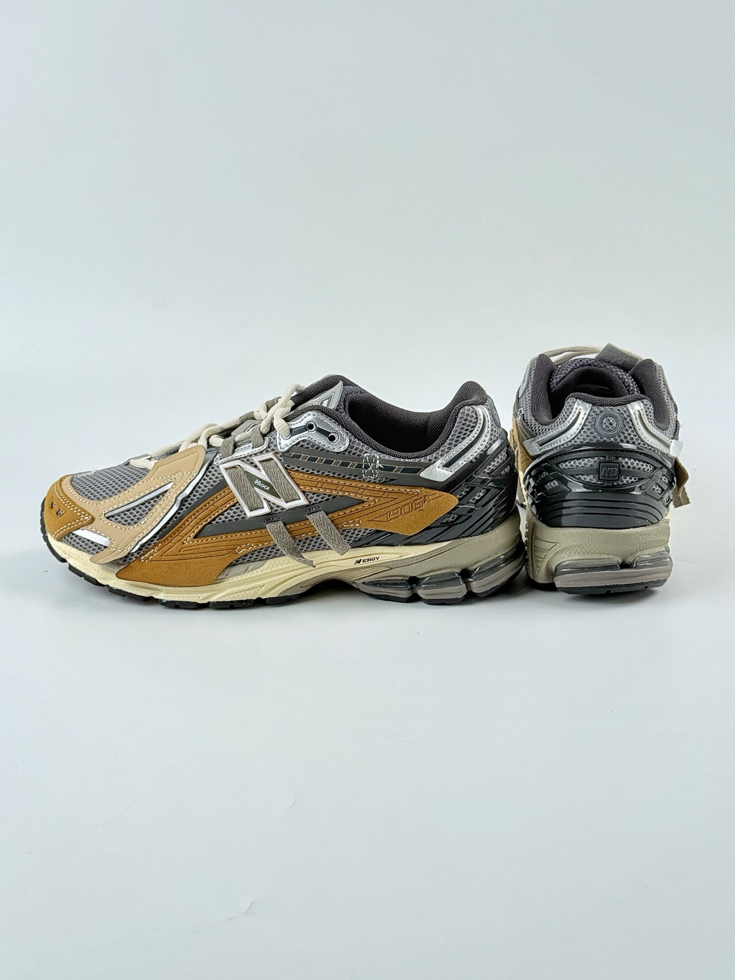 New Balance U1906系列 复古单品宝藏老爹鞋款 M1906AA