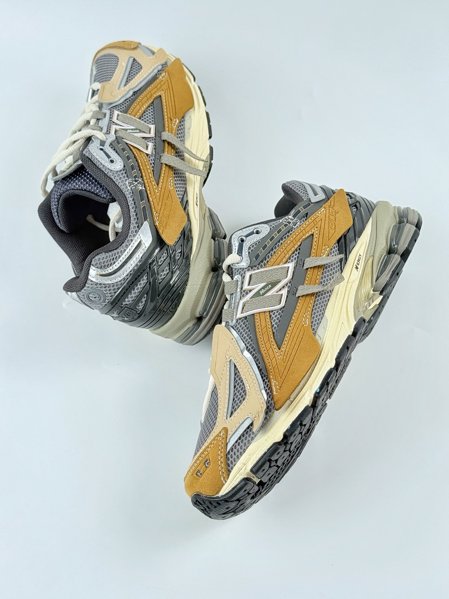 New Balance U1906系列 复古单品宝藏老爹鞋款 M1906AA
