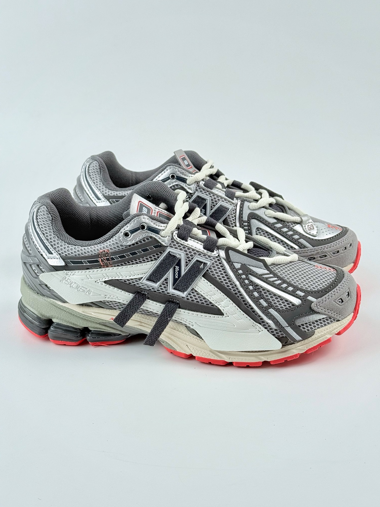 New Balance U1906系列 复古单品宝藏老爹鞋款 M1906AC