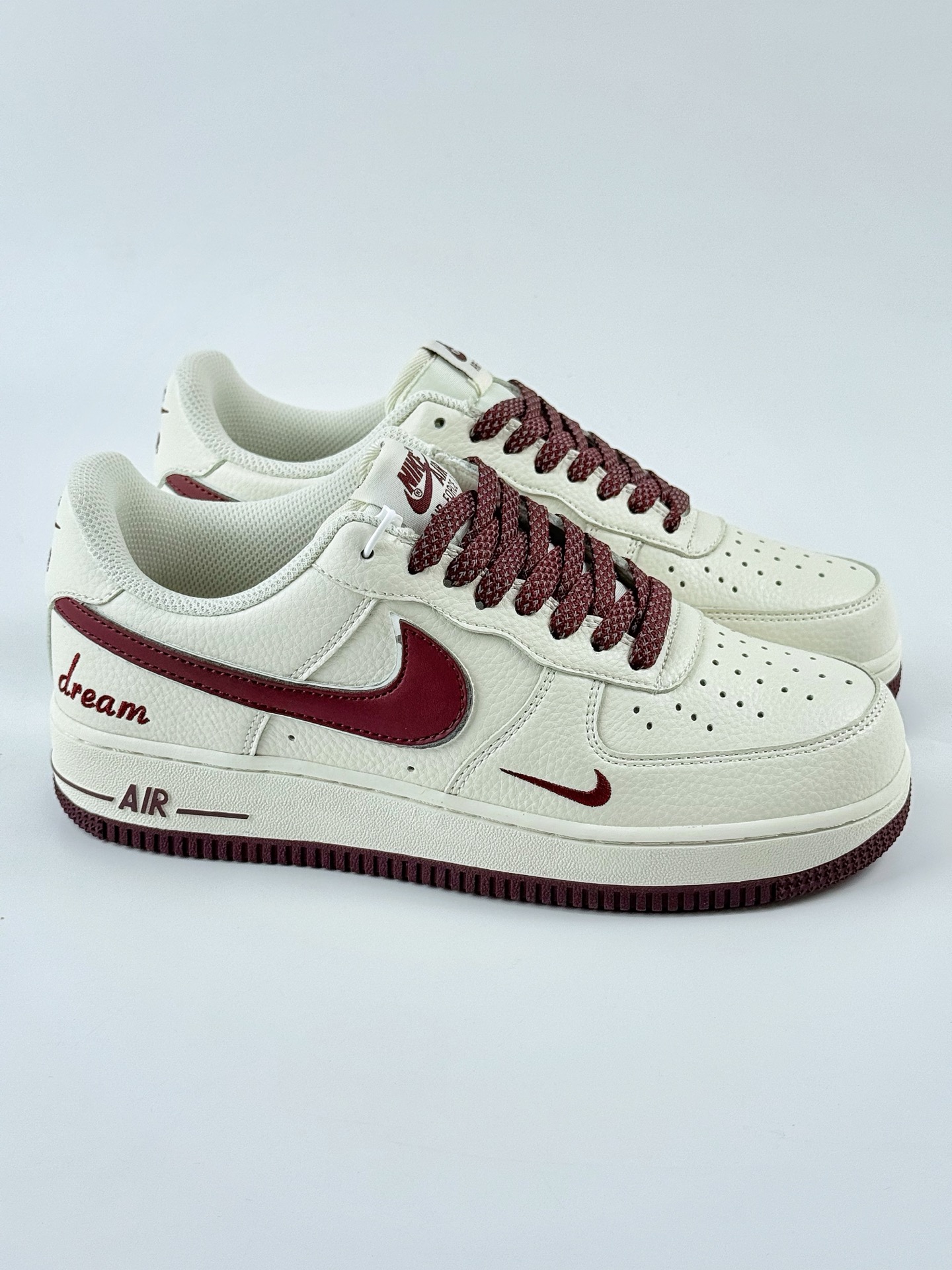 Nike Air Force 1 Low 07 白酒红小钩满天星 DR2024-105