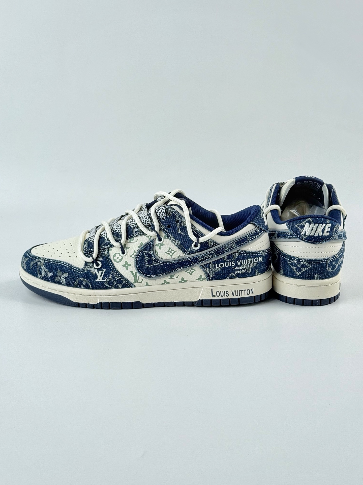 Nike SB Dunk Low x Louis Vuitton 蓝白牛仔绑带满天星 YX5066-321