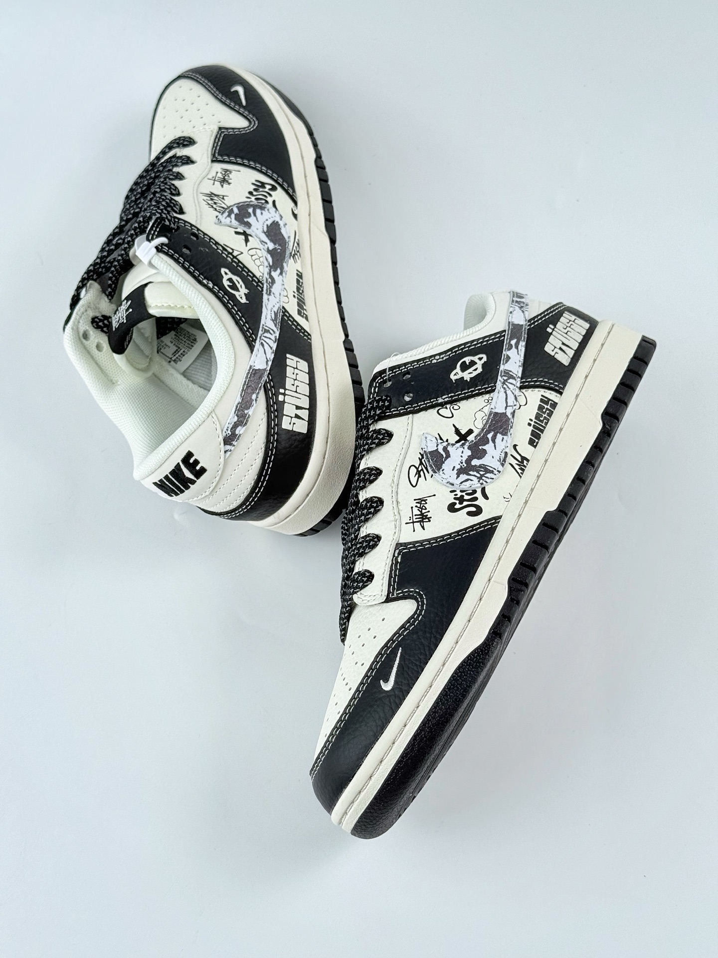 Nike SB Dunk Low x Stussy 黑白小钩涂鸦满天星 XS6089-590