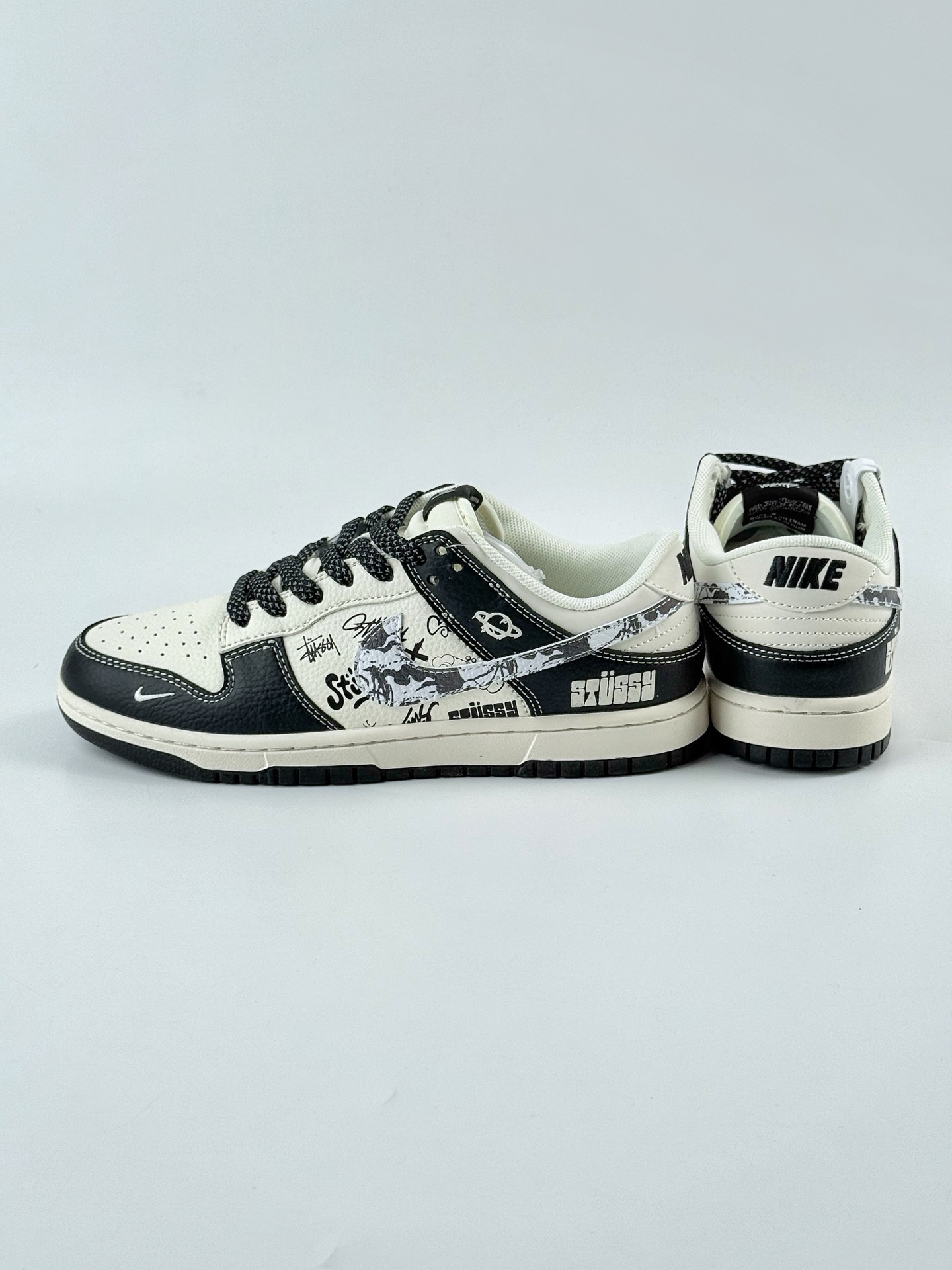 Nike SB Dunk Low x Stussy 黑白小钩涂鸦满天星 XS6089-590