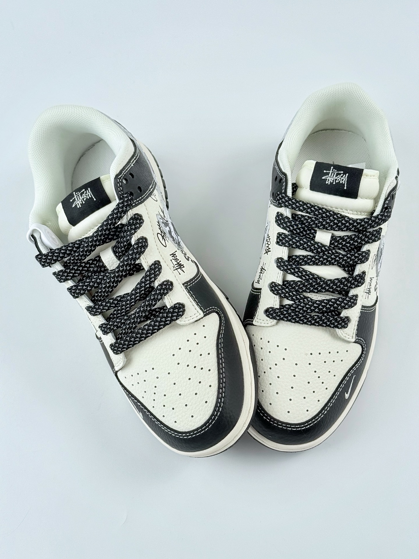 Nike SB Dunk Low x Stussy 黑白小钩涂鸦满天星 XS6089-590