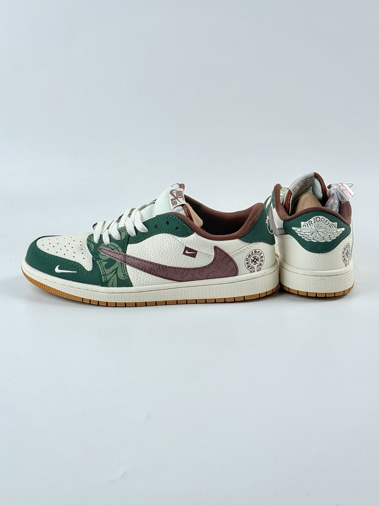 Travis Scott x Nike Air Jordan 1 Low x Chrome Hearts Air Jordan 1 Low 反转绿白棕小钩倒钩 XS2024-044