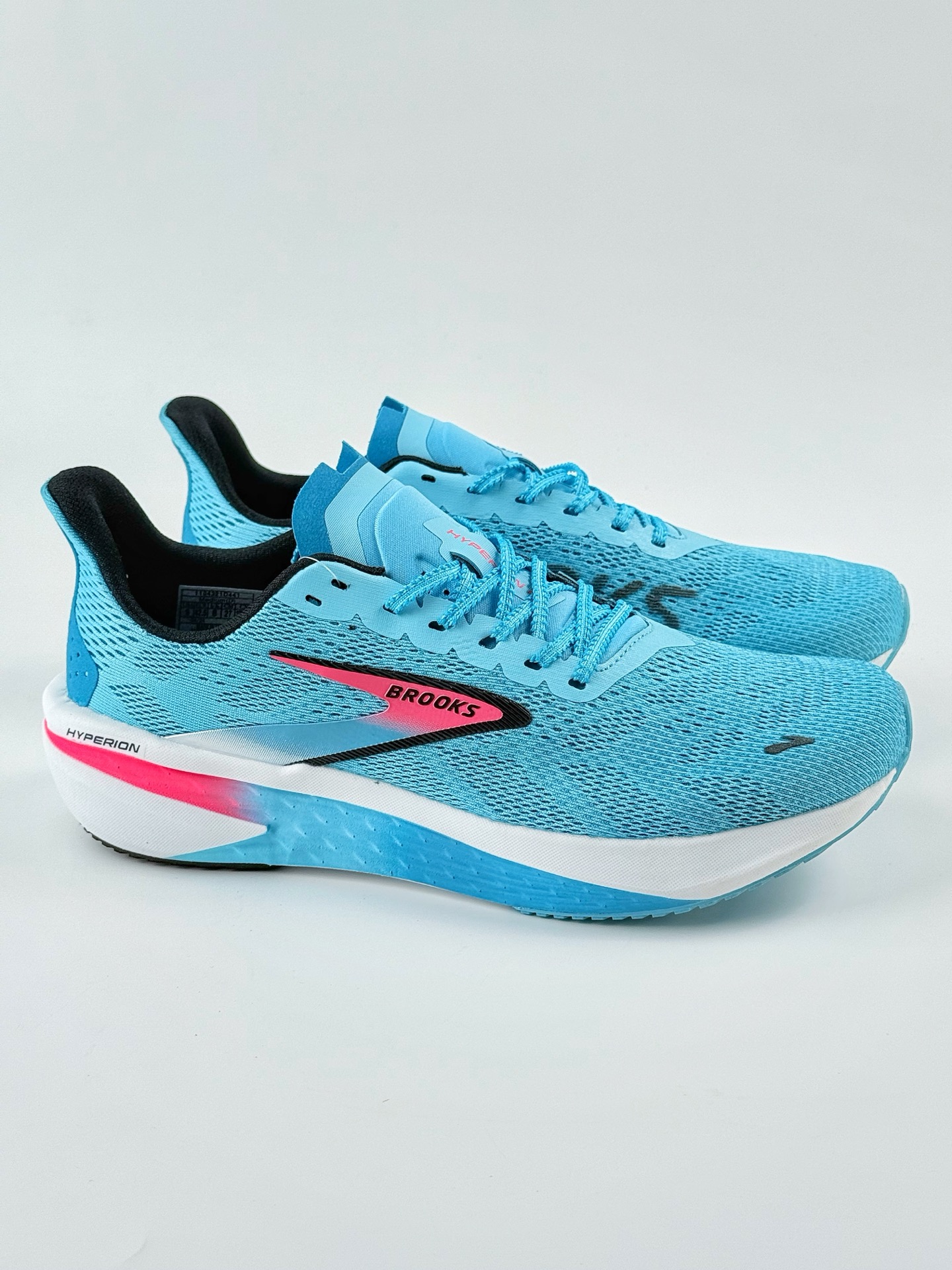 Brooks Hyperion Max 2 布鲁克斯 烈风2系列低帮透气缓震支撑休闲运动慢跑鞋 110432 1D 441