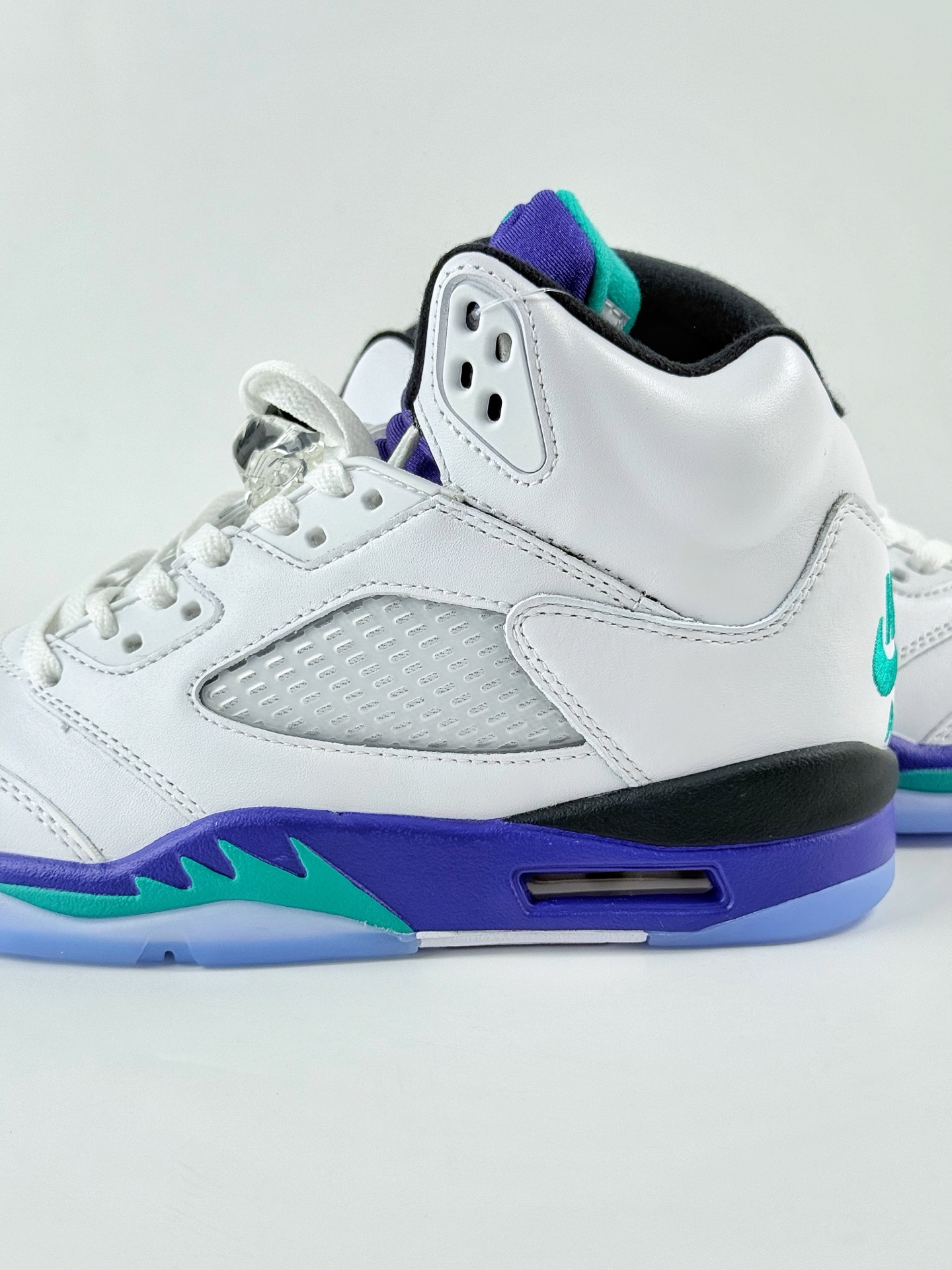 Nike Air Jordan 5 ”Grape” 白紫 HQ7978-100