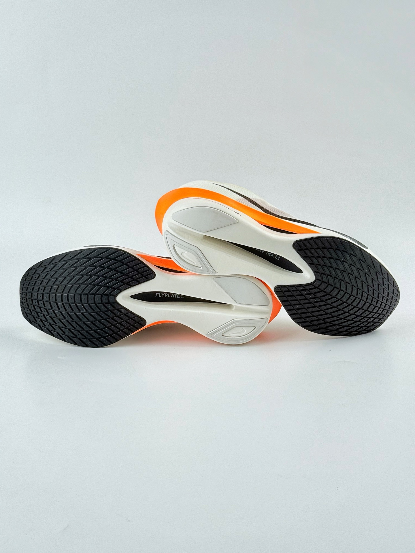 240 Nike Air Zoom VaporFly Next 4% 减震马拉松跑步鞋 HF6413-100