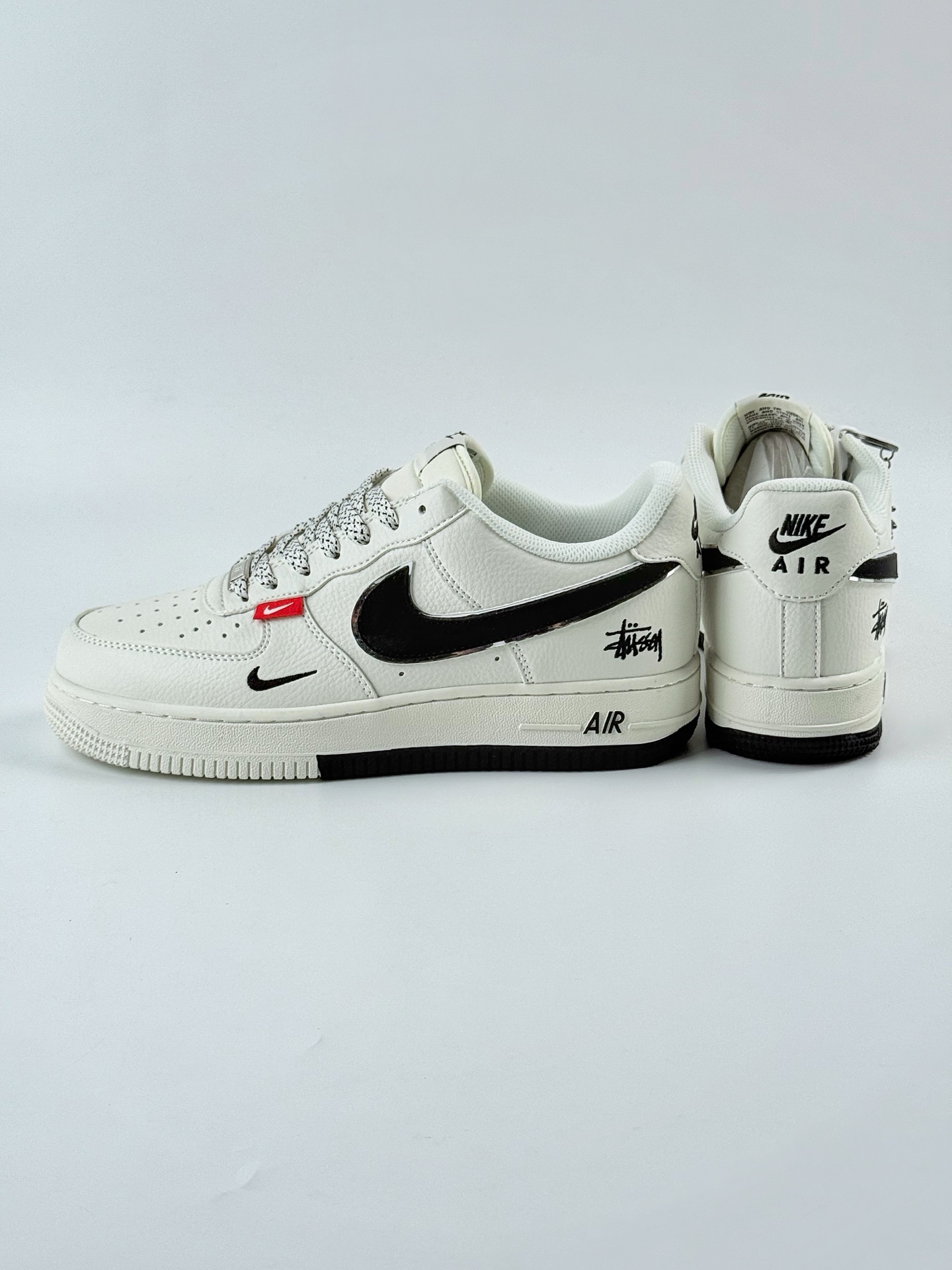 260 Nike Air Force 1 Low 07 x Stussy 白黑小钩满天星 CS5288-010