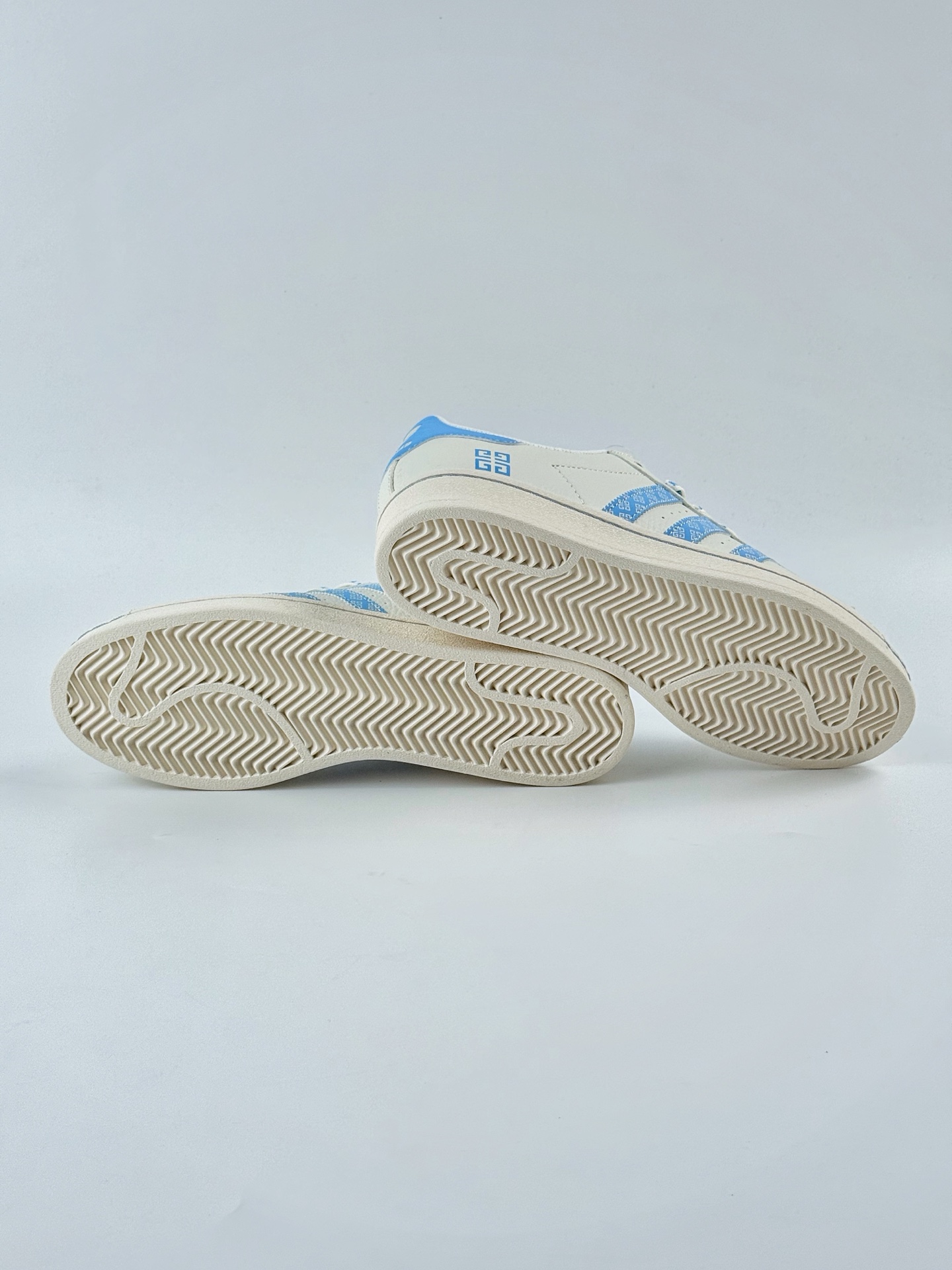 220 AD Originals Superstar x OFF-WHITE 白蓝 HS3067